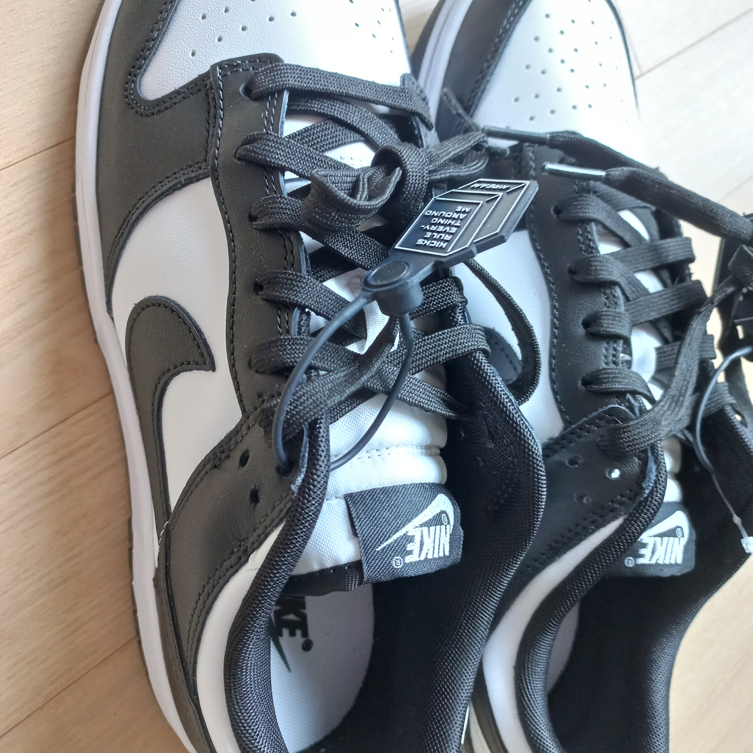 Nike Dunk Low Retro Black 착용 스타일