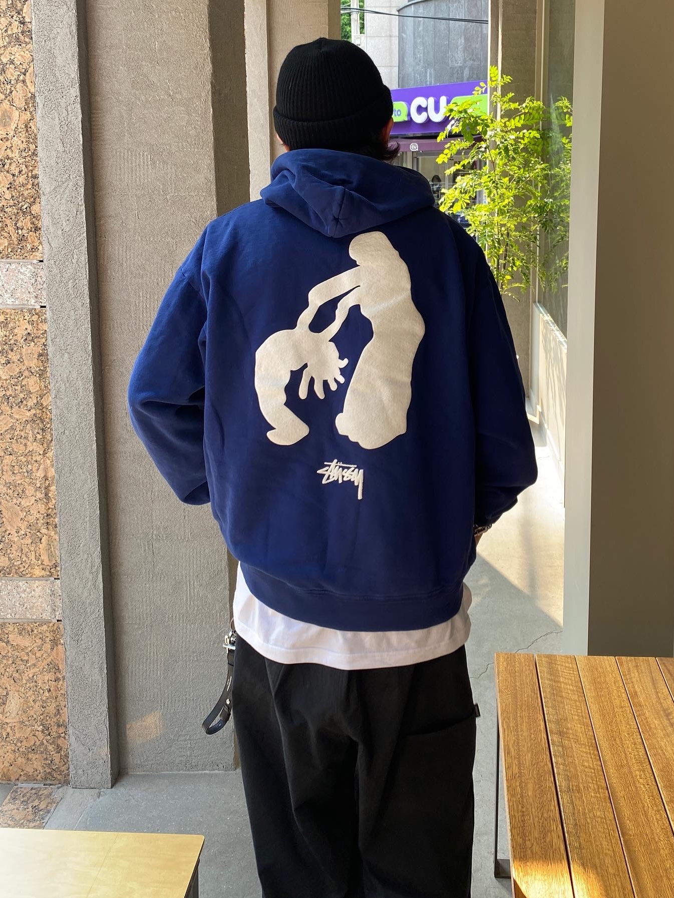 Stussy Bakar Nobody's Home Hoodie Navy 착용 스타일 - 2