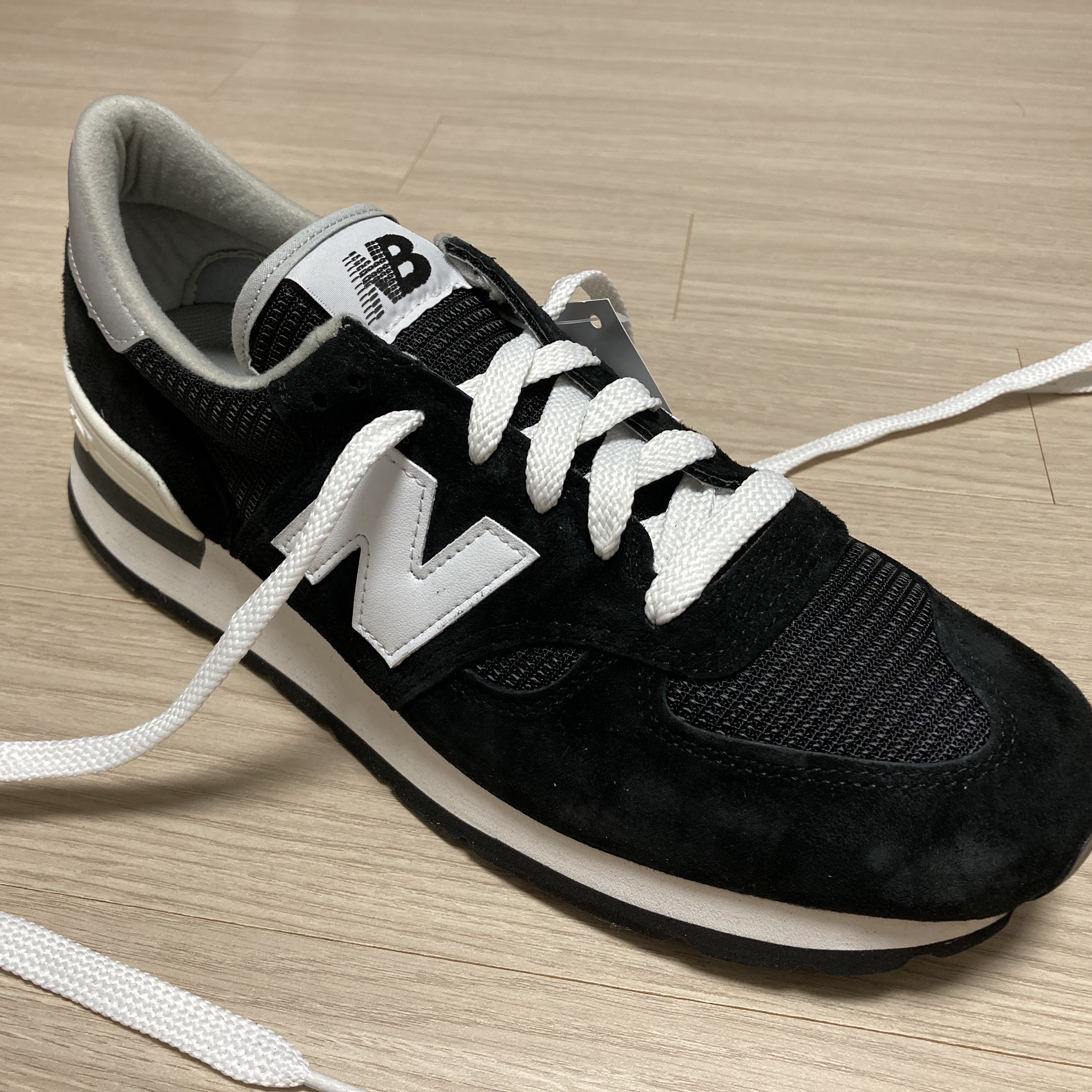 New Balance 990v1 Made in USA Black 착용 스타일
