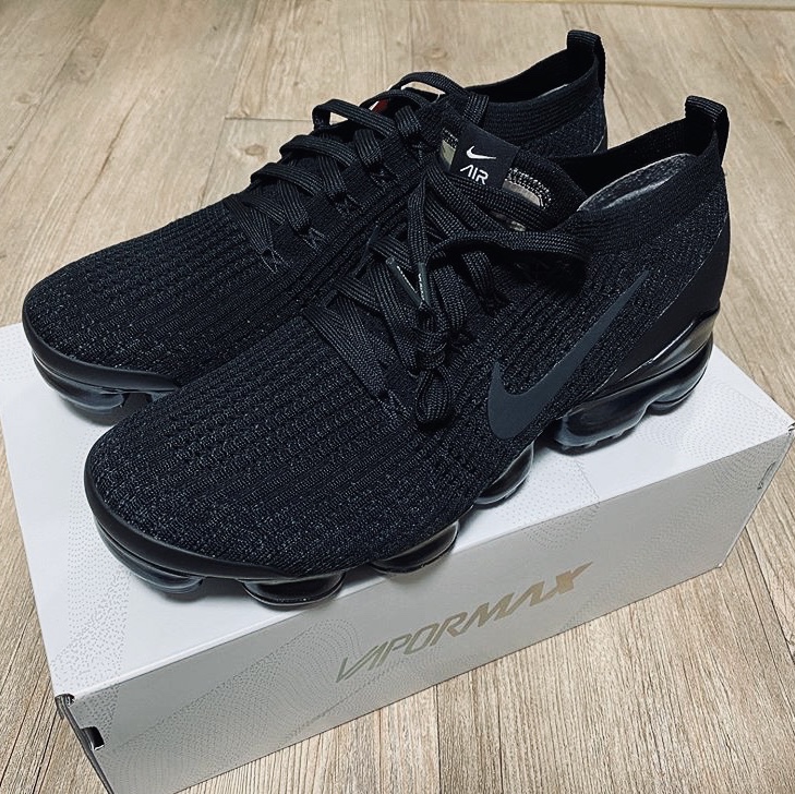 Nike Air VaporMax Flyknit 3.0 Triple Black 착용 스타일