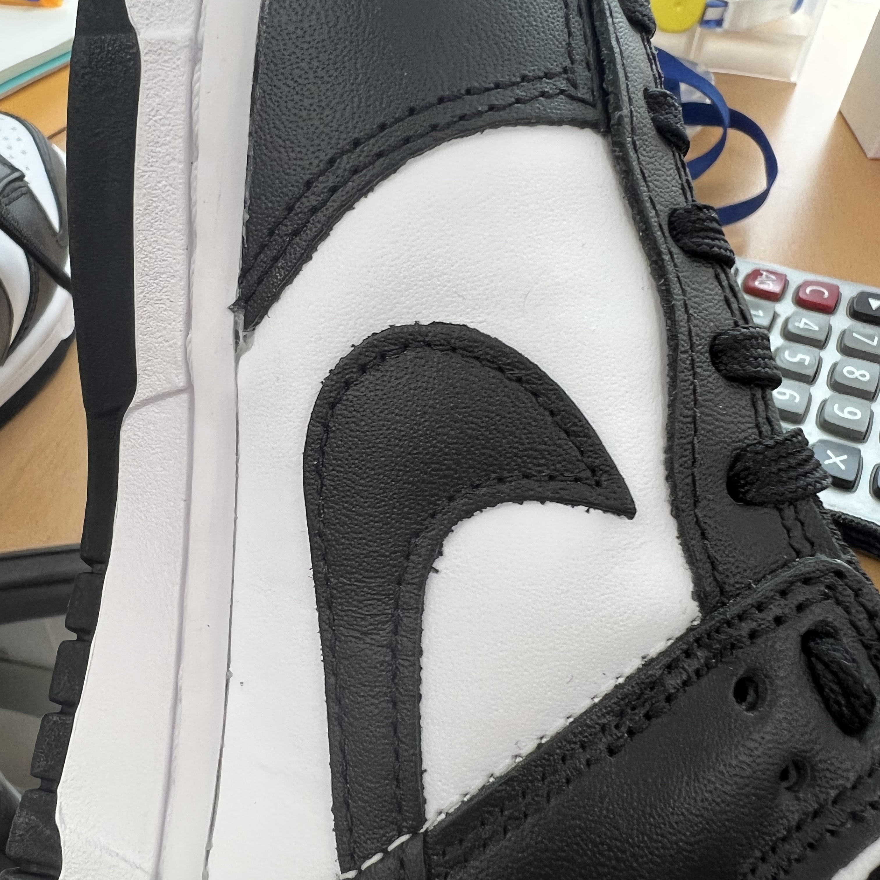 (W) Nike Dunk Low Black 착용 스타일 - 5