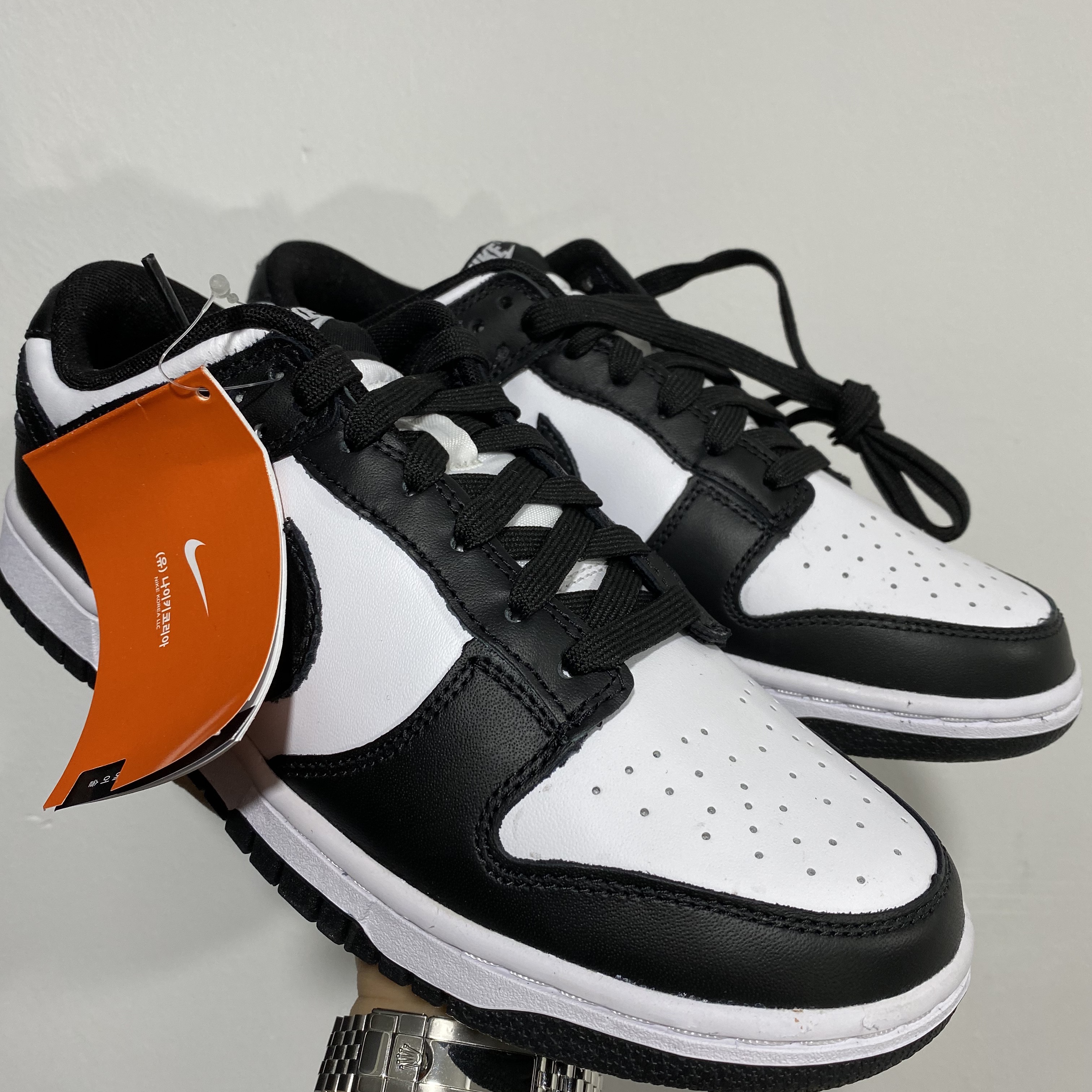 Nike Dunk Low Retro Black 착용 스타일