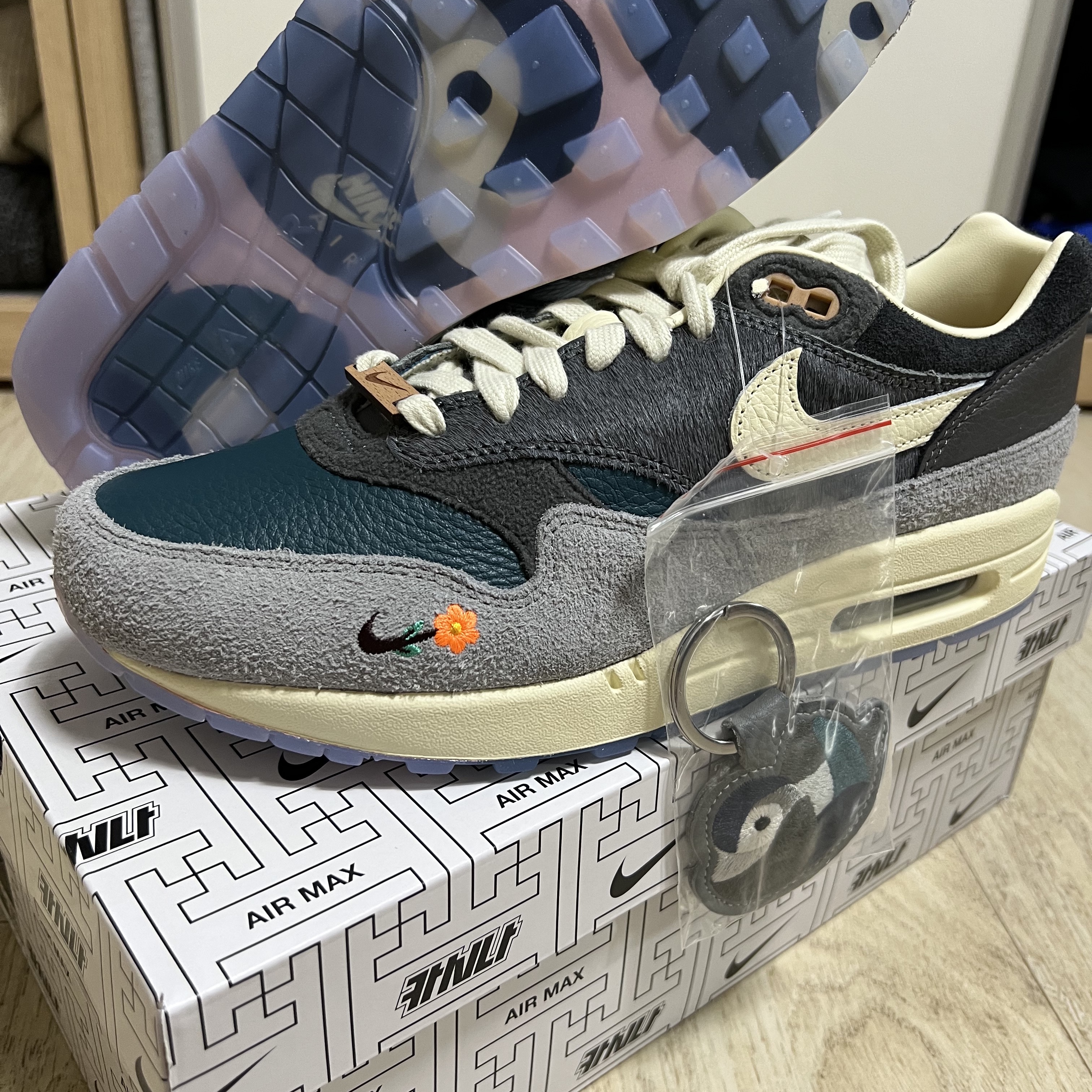 Nike x Kasina Air Max 1 SP Won-Ang Particle Grey 착용 스타일 - 1