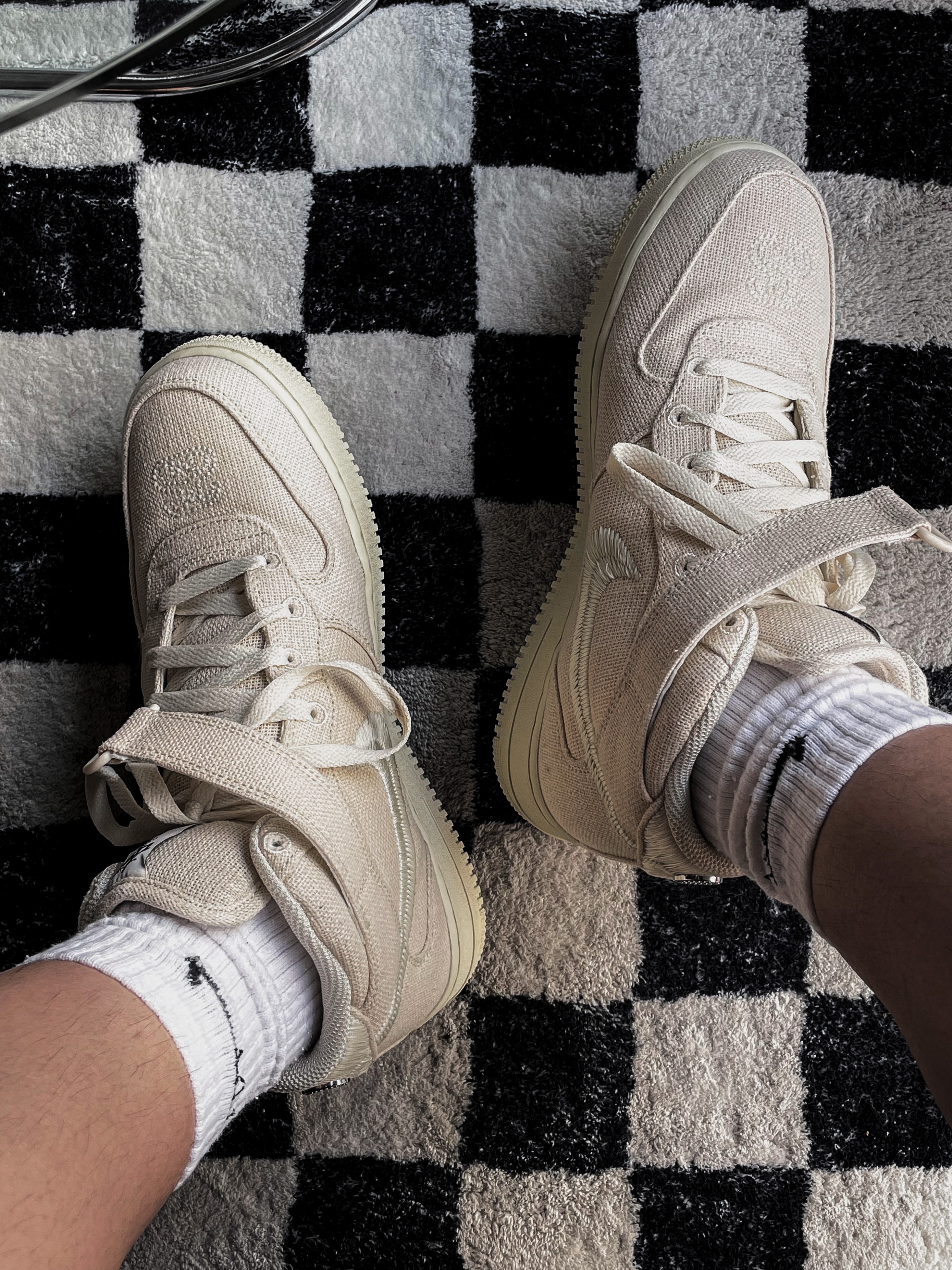 Nike x Stussy Air Force 1 '07 Mid SP Fossil 착용 스타일