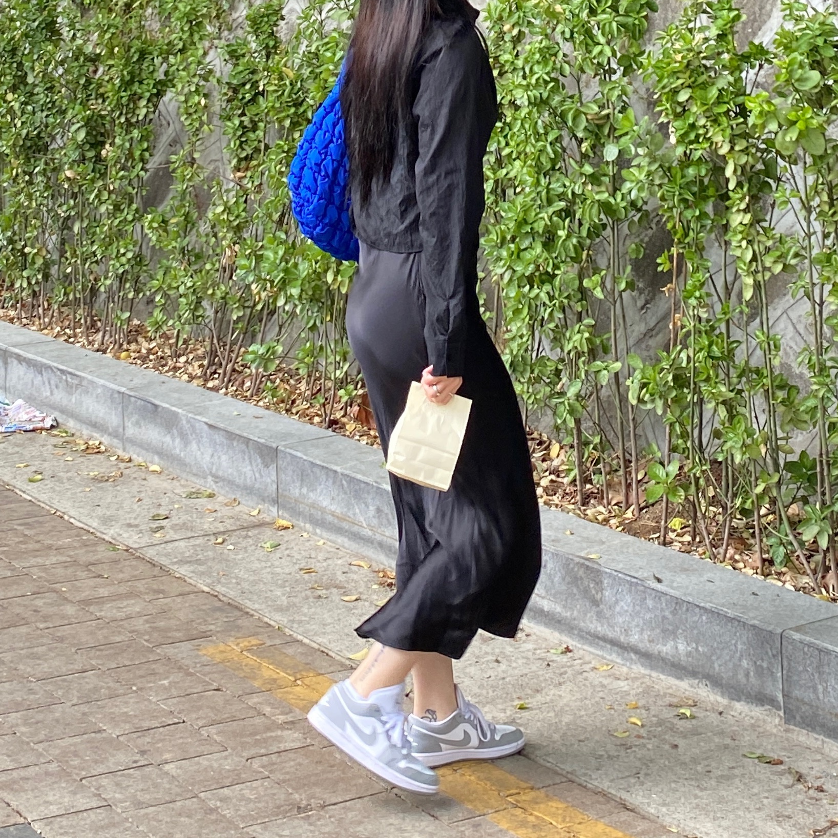 (W) Jordan 1 Low White Wolf Grey 착용 스타일 - 2