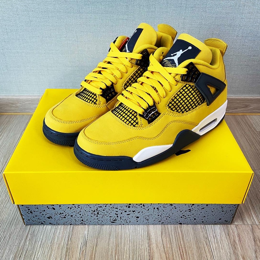 Jordan 4 Retro Tour Yellow 착용 스타일 - 1