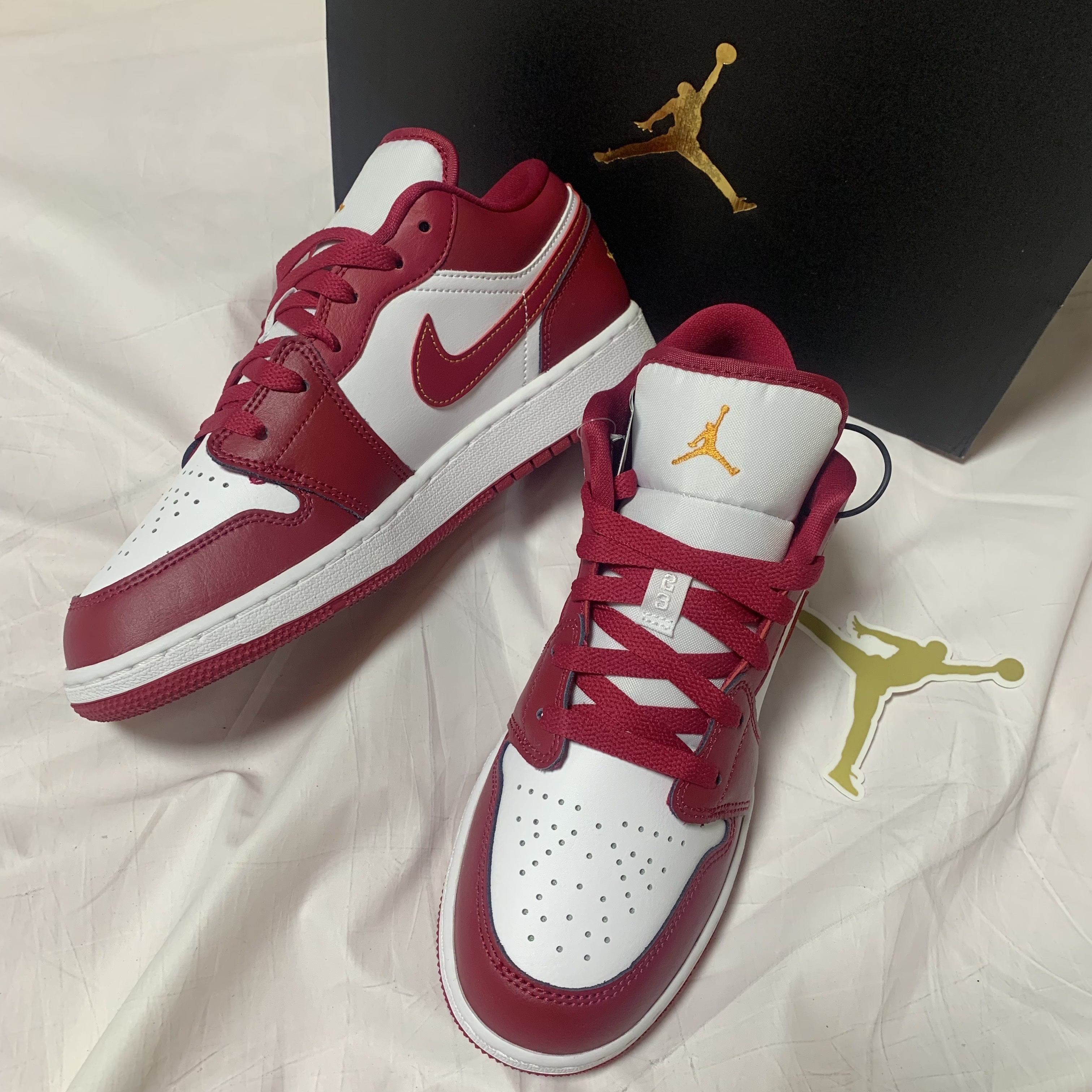 (GS) Jordan 1 Low Cardinal Red 착용 스타일