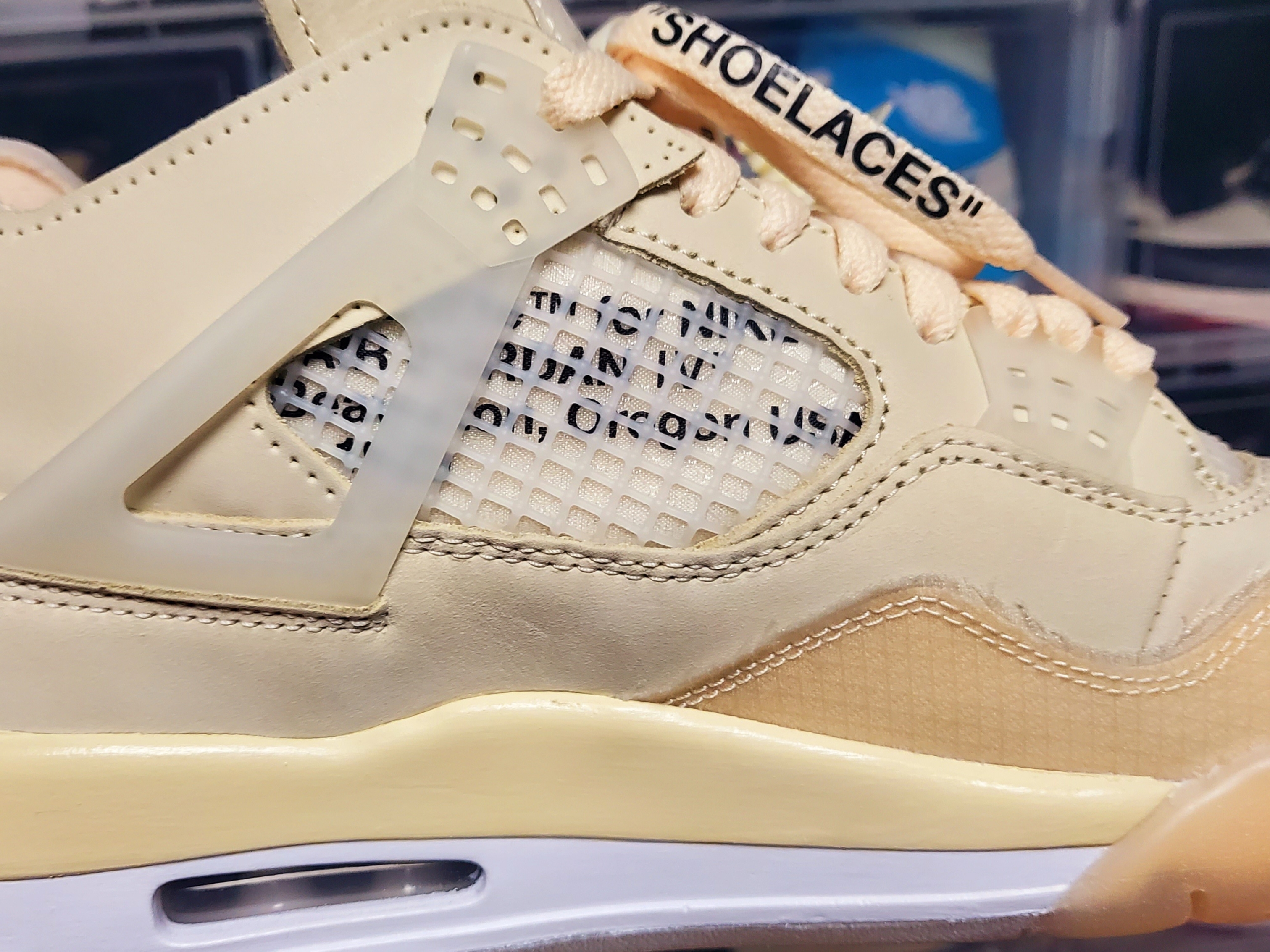 (W) Jordan 4 x Off-White Retro SP Sail 착용 스타일 - 4