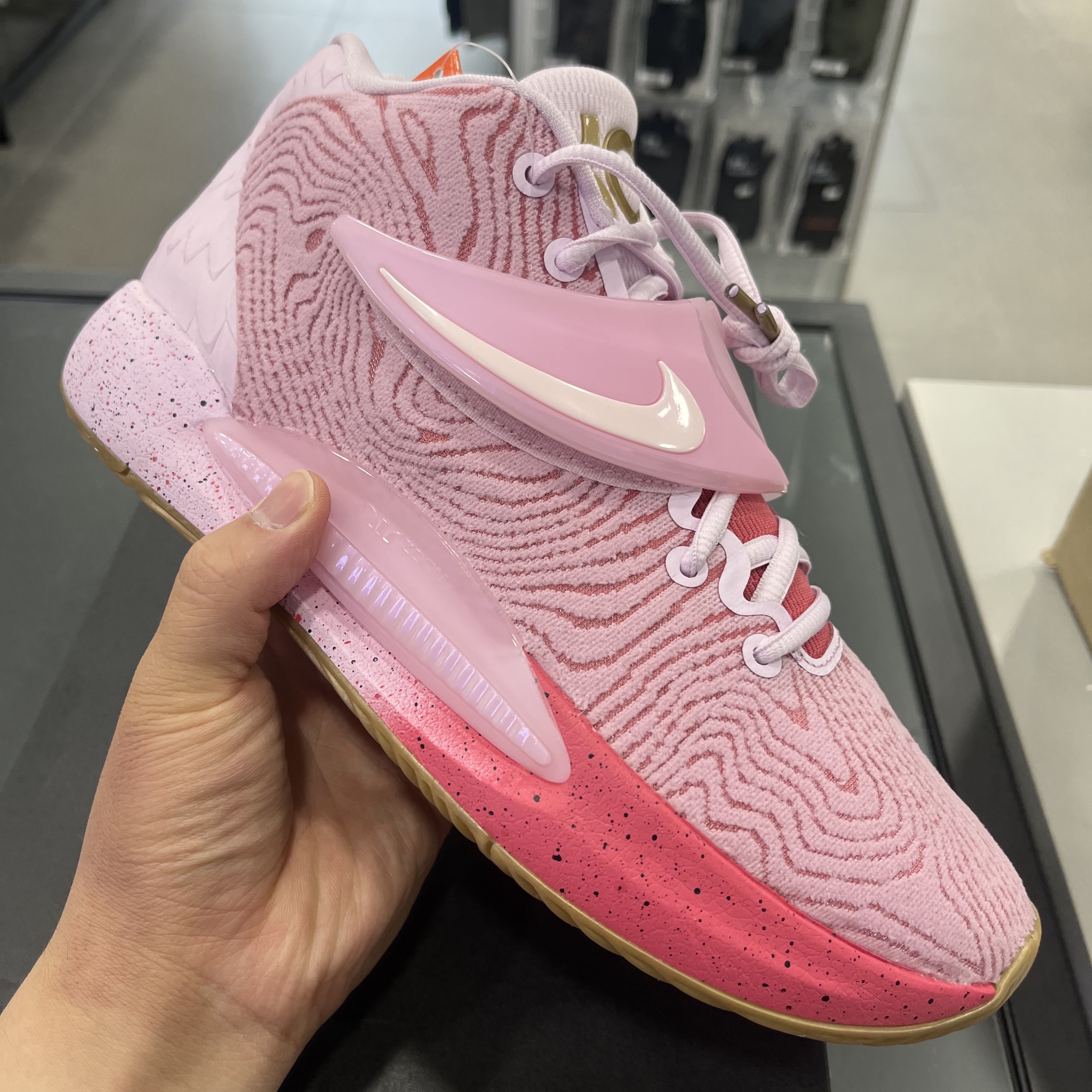 Nike KD 14 Seasonal EP Legal Pink 착용 스타일