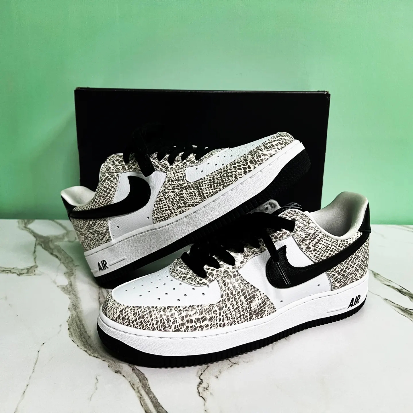 Nike Air Force 1 Low Retro Cocoa Snake 2018 착용 스타일 - 1