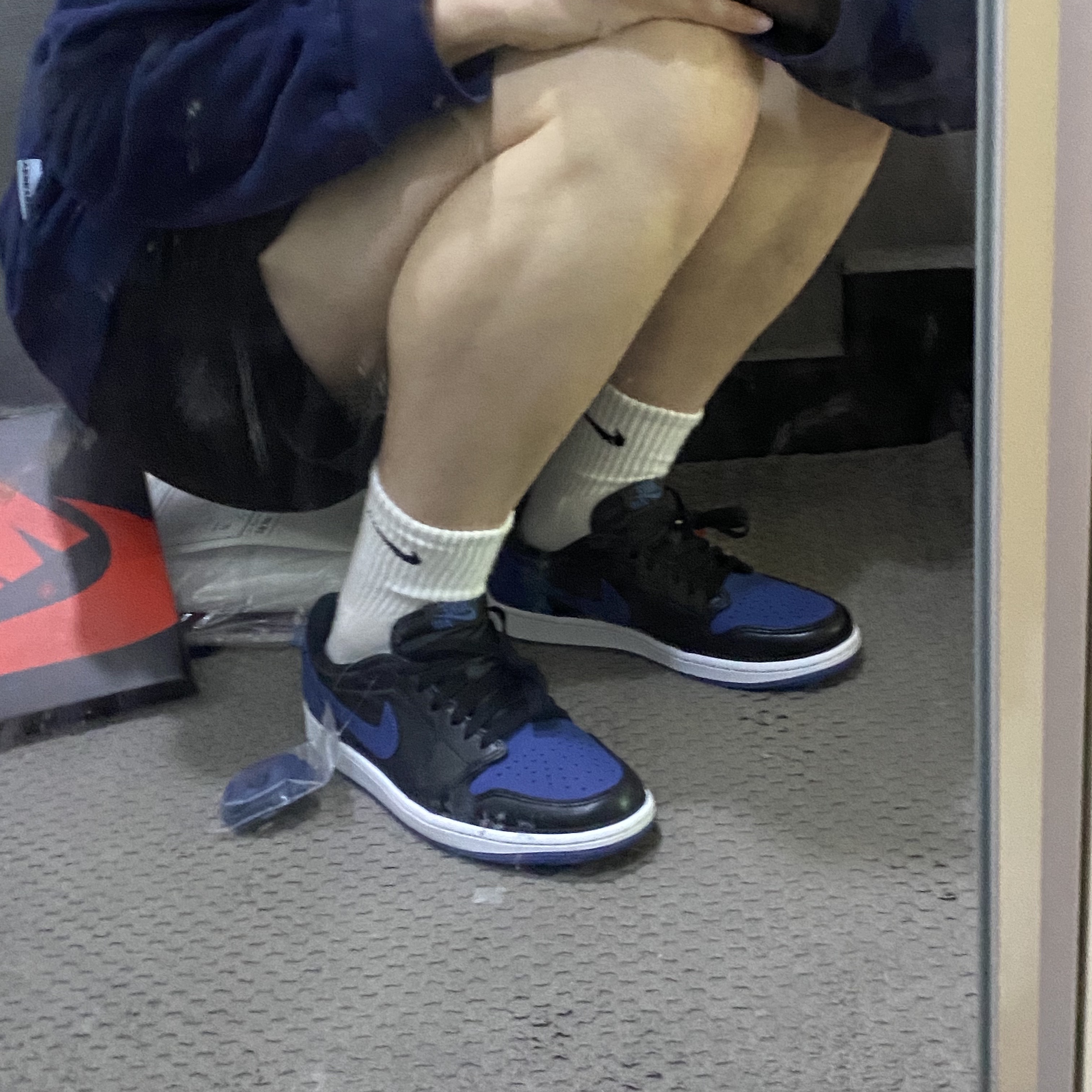 Jordan 1 Retro Low OG Mystic Navy 착용 스타일
