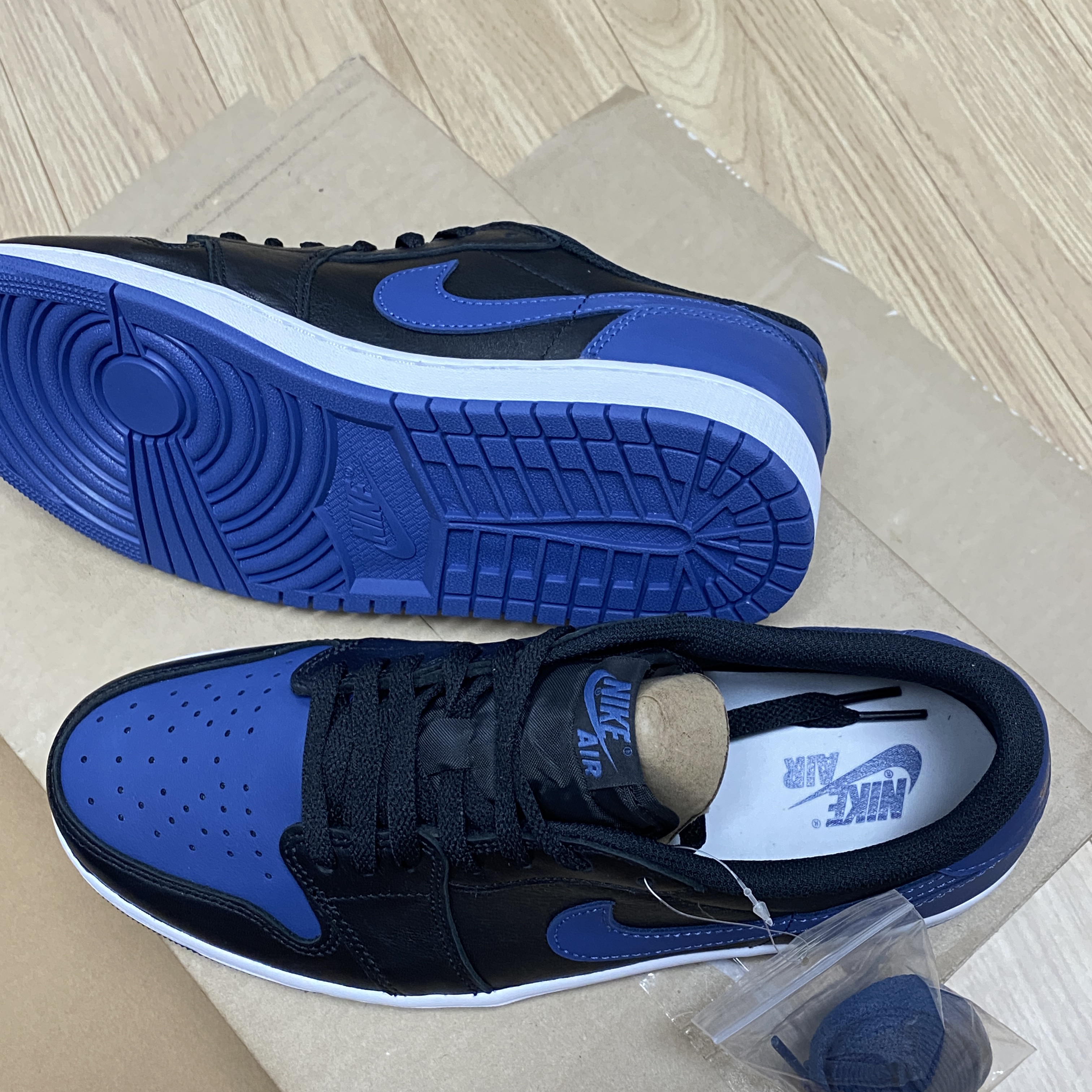 Jordan 1 Retro Low OG Mystic Navy 착용 스타일 - 1