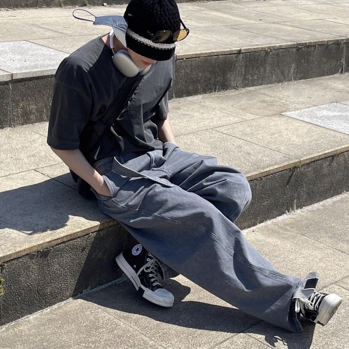 Converse x Drkshdw Drkstr Chuck 70 High Black, Apple AirPods Max Lightning Silver (Korean Ver.) 착용 스타일 - 4
