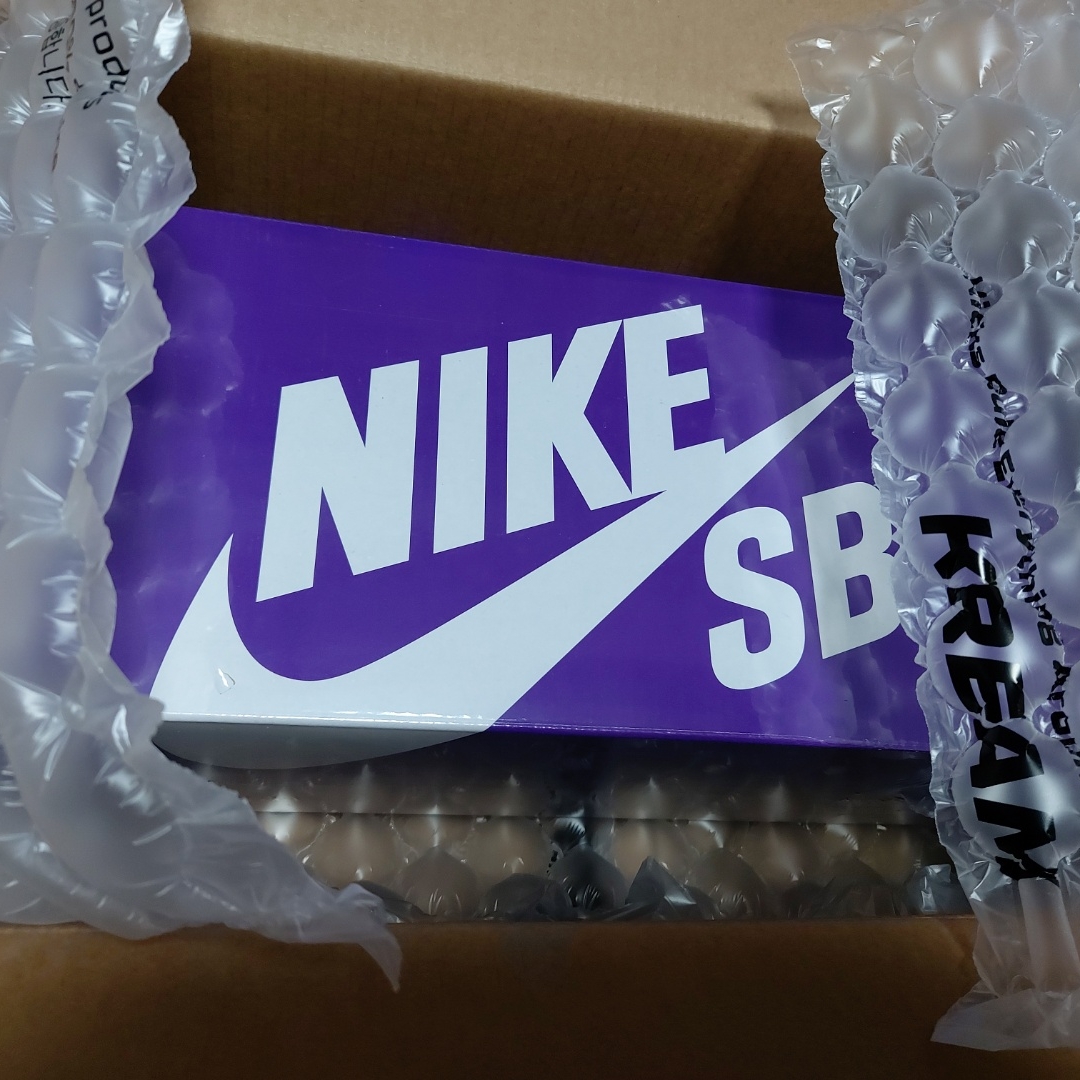 Nike SB Dunk Low Premium Valor Blue and Team Maroon 착용 스타일 - 2