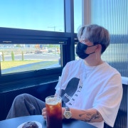 KREAM 프로필 이미지