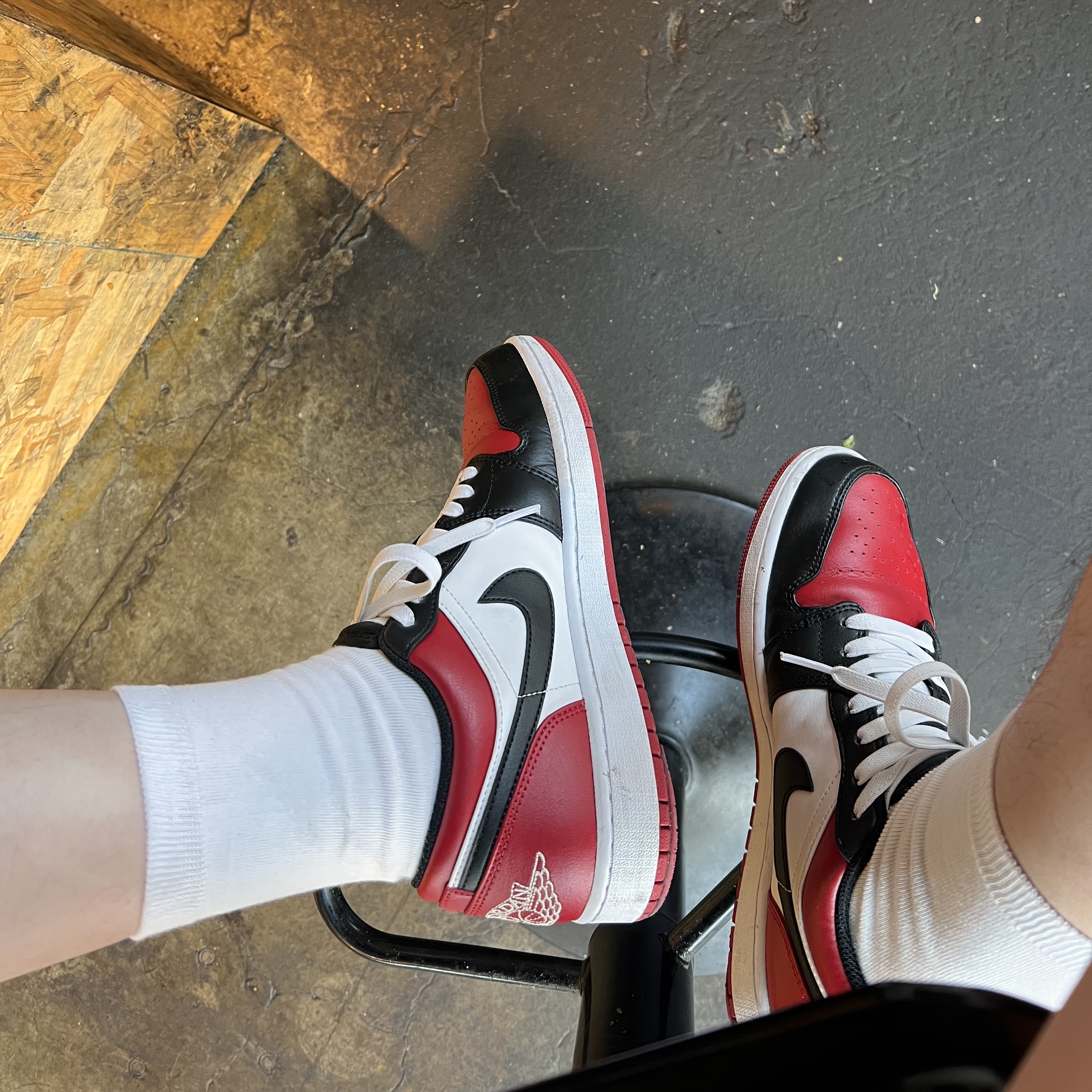 Jordan 1 Low Bred Toe 착용 스타일