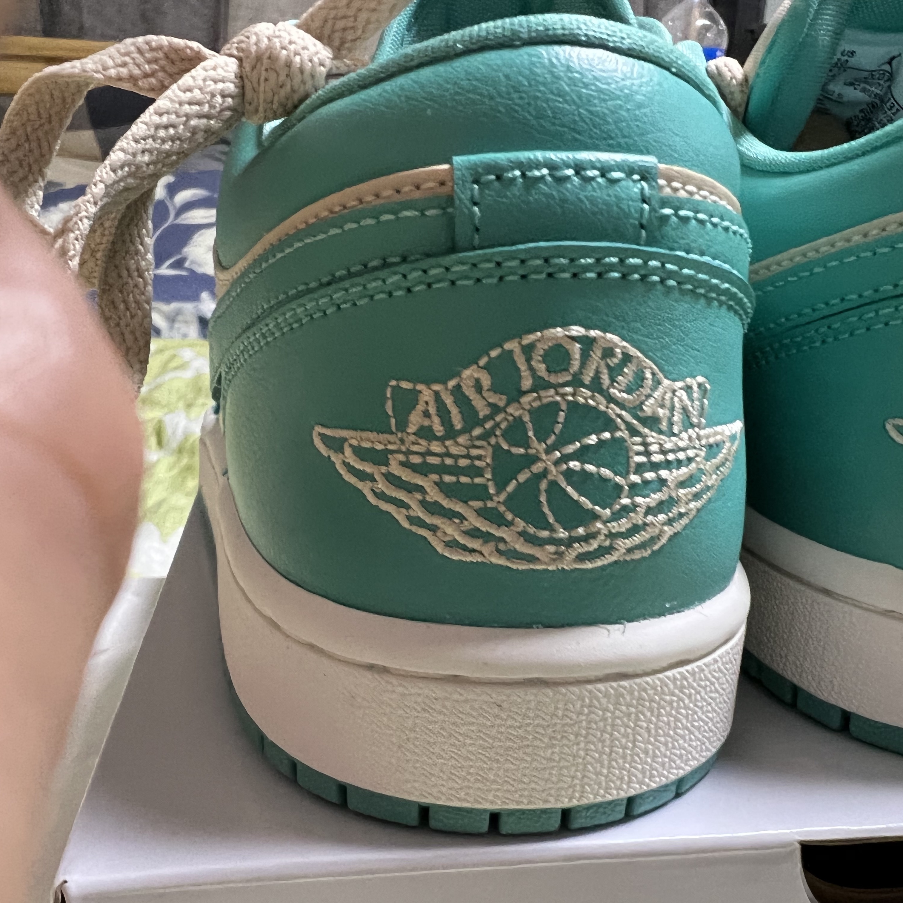 (W) Jordan 1 Low Sanddrift Washed Teal 착용 스타일 - 3