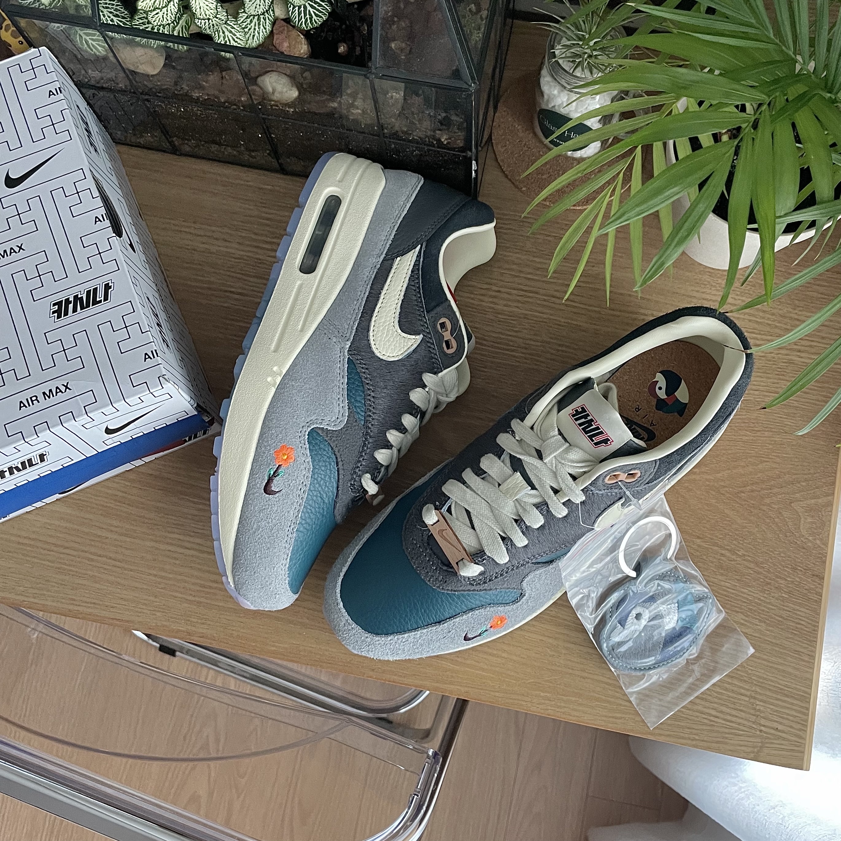 Nike x Kasina Air Max 1 SP Won-Ang Particle Grey, Nike x Kasina Air Max 1 SP Won-Ang Orange 착용 스타일 - 2
