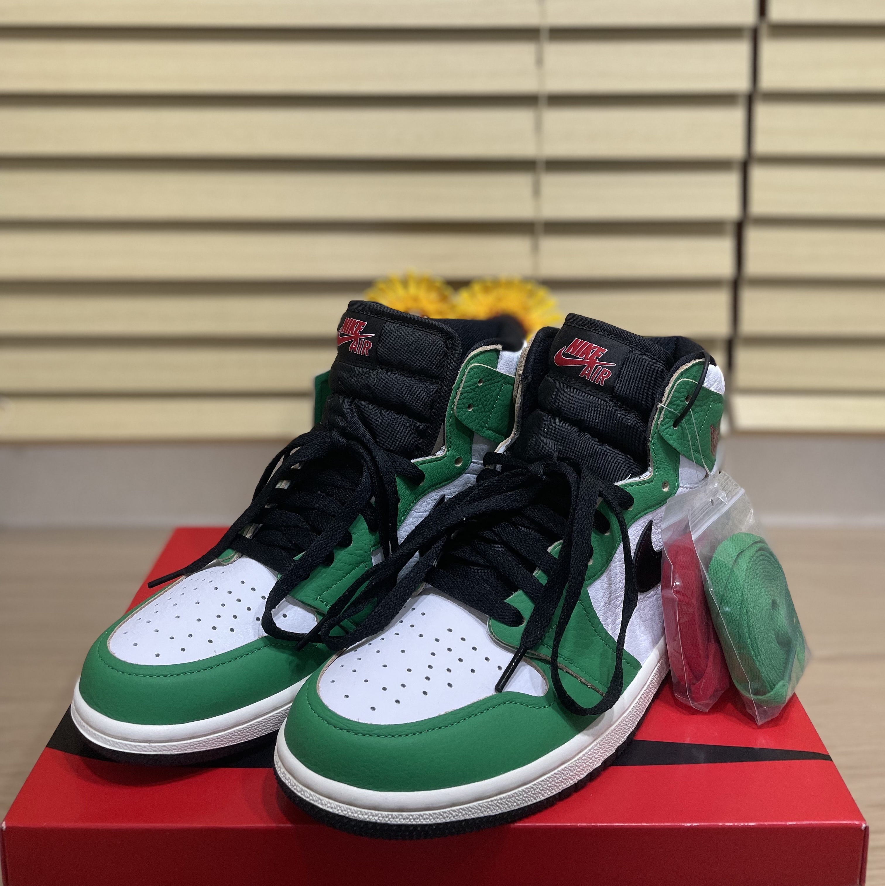 (W) Jordan 1 Retro High OG Lucky Green 착용 스타일