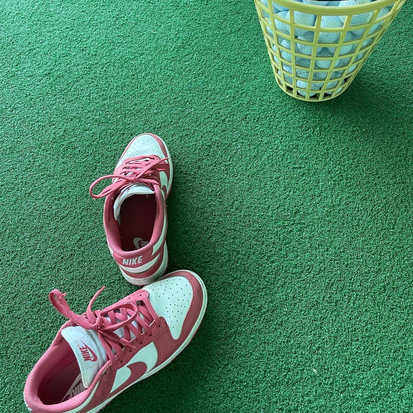 (W) Nike Dunk Low Archeo Pink 착용 스타일