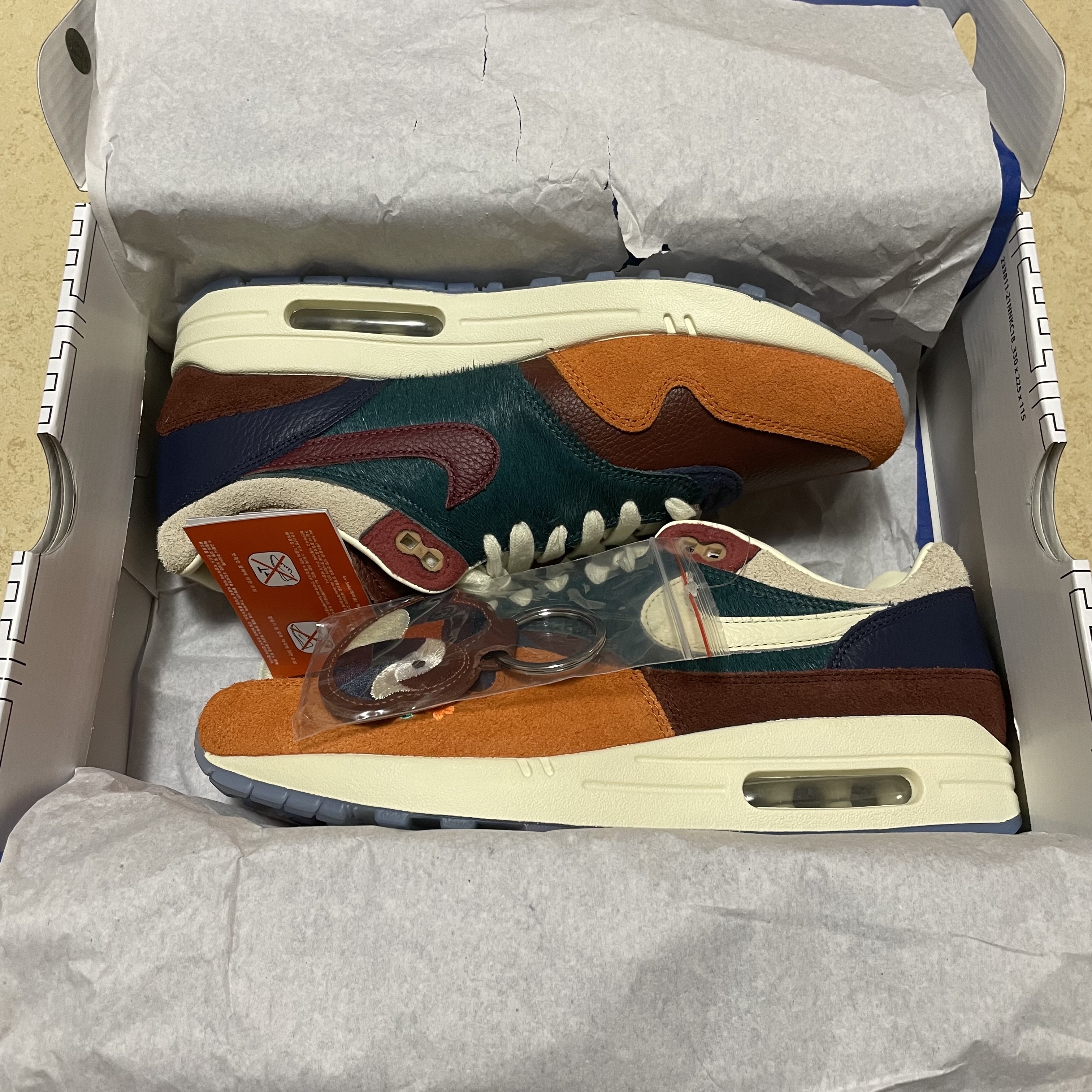 Nike x Kasina Air Max 1 SP Won-Ang Orange 착용 스타일 - 1