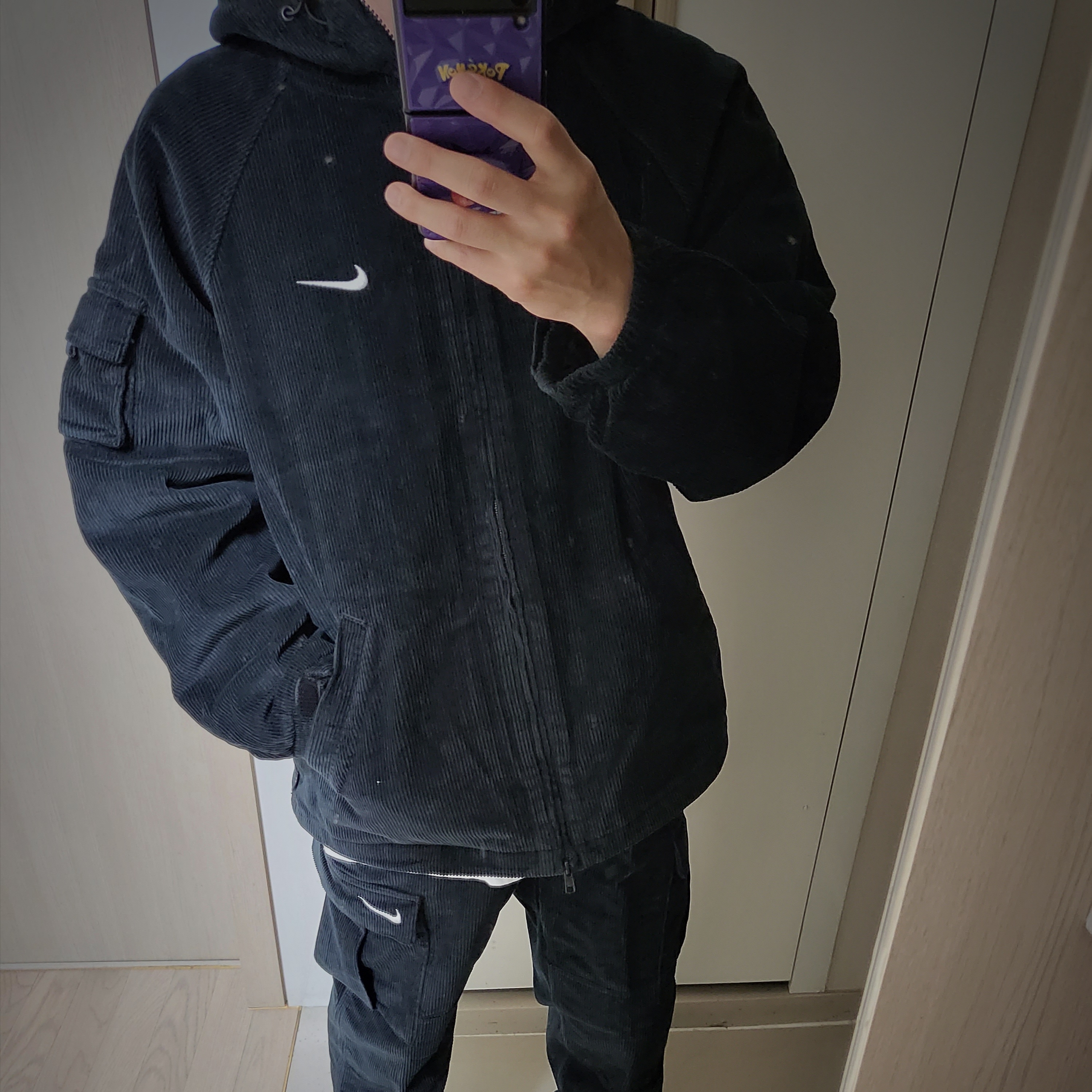 Supreme x Nike Arc Corduroy Hooded Jacket Black - 22SS, Supreme x Nike Arc Corduroy 6-Panel Black - 22SS 착용 스타일 - 1