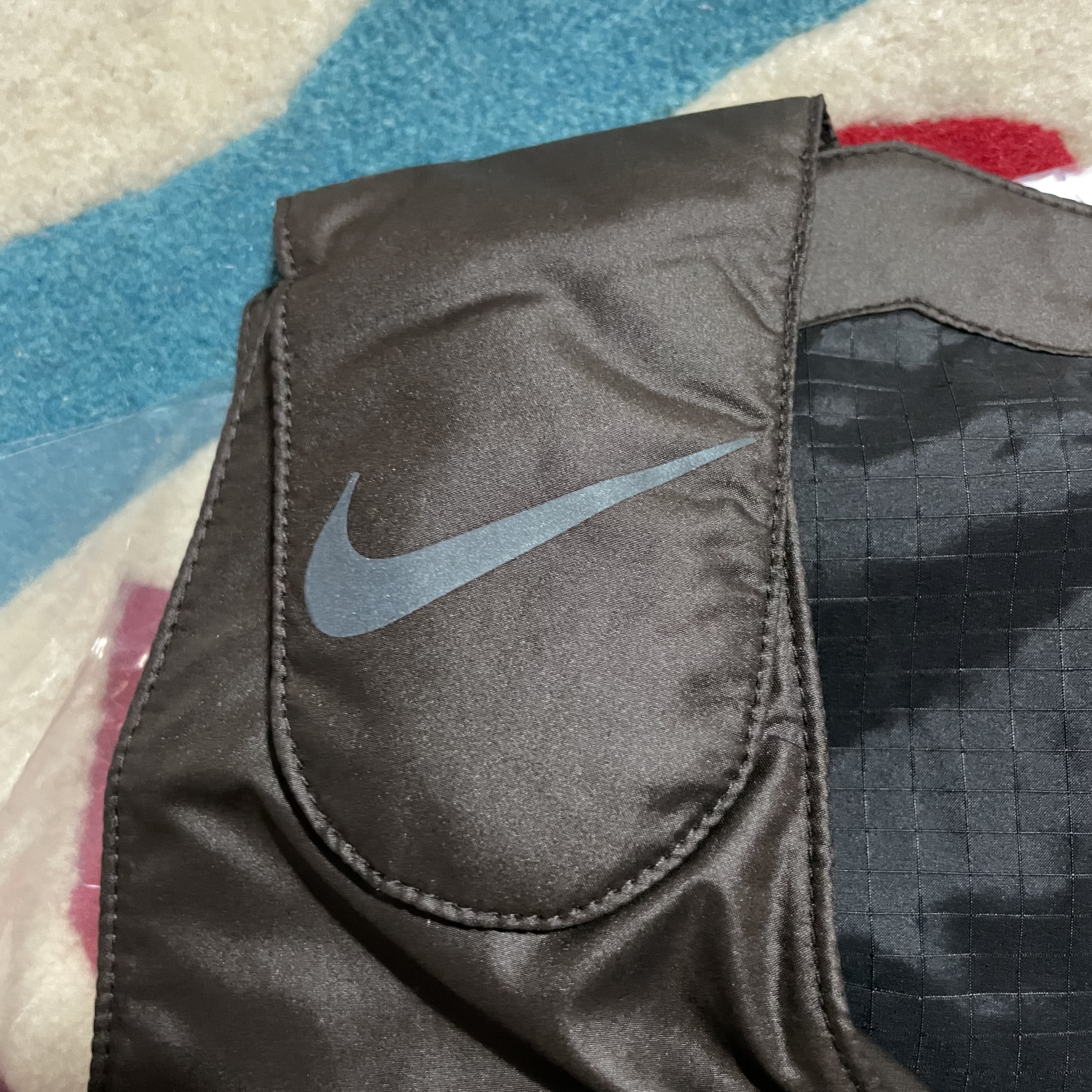 Supreme Al Green T-Shirt Brown - 22SS, Nike x Travis Scott NRG BH Vest Velvet Brown - Asia 착용 스타일 - 4