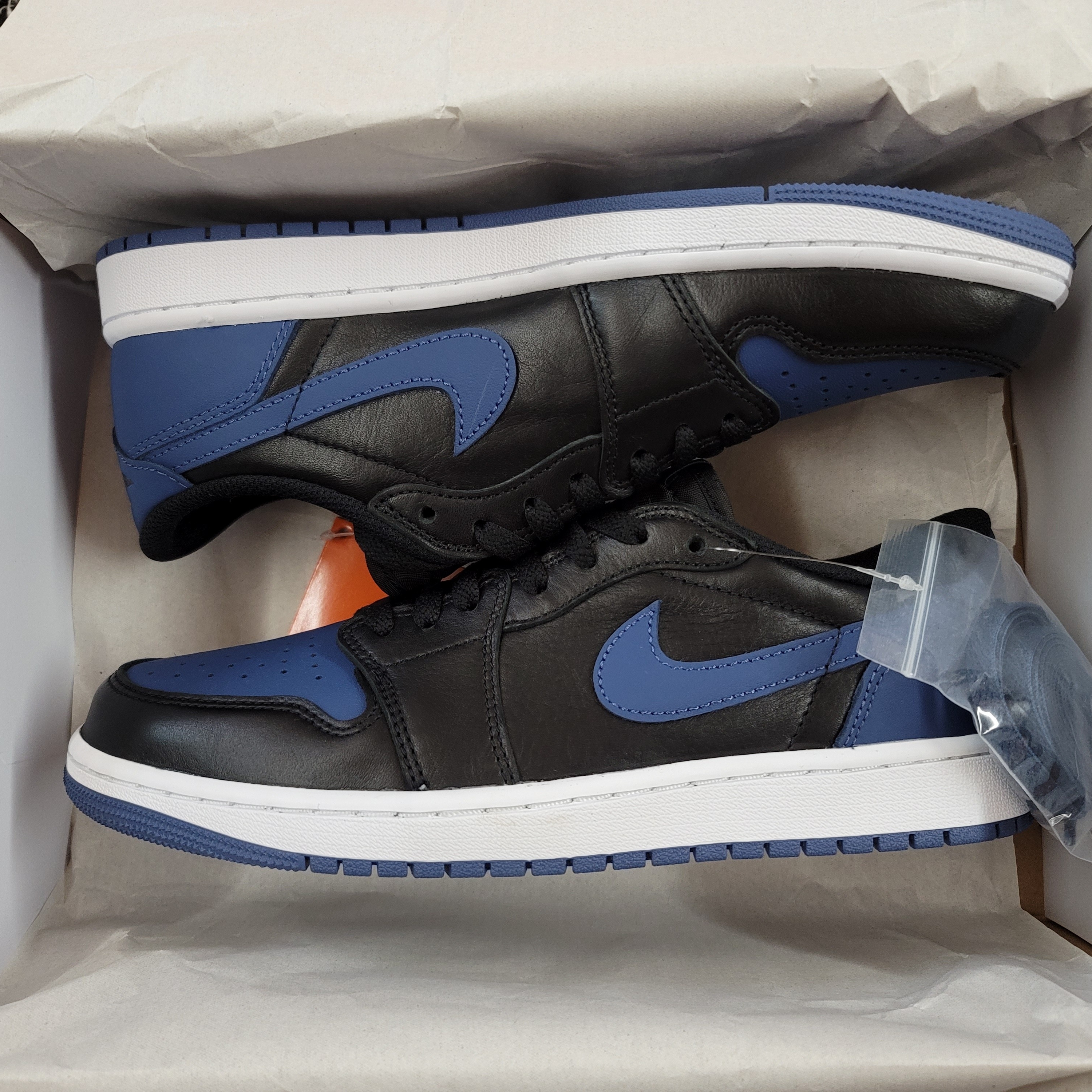 Jordan 1 Retro Low OG Mystic Navy 착용 스타일