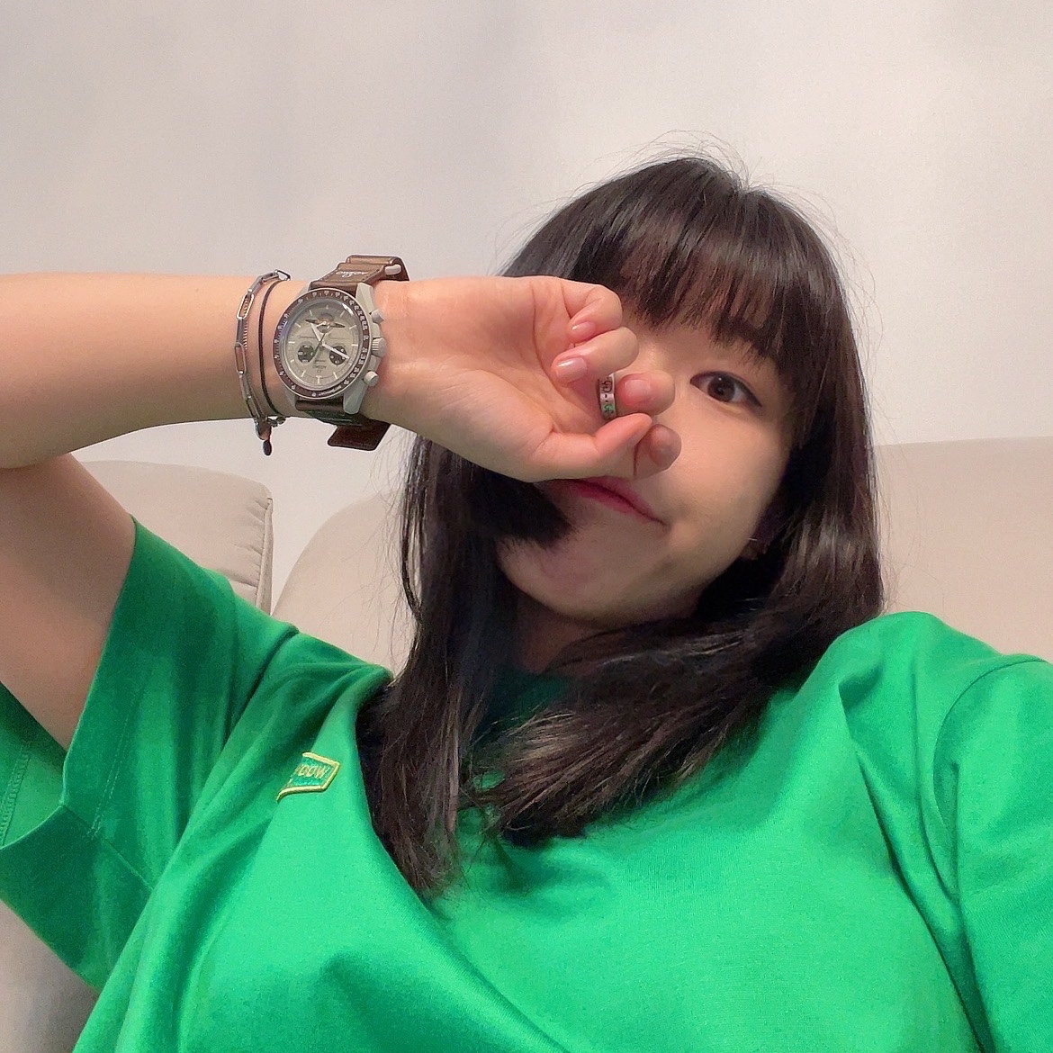 Swatch x Omega Bioceramic MoonSwatch Mission To Saturn 착용 스타일 - 2