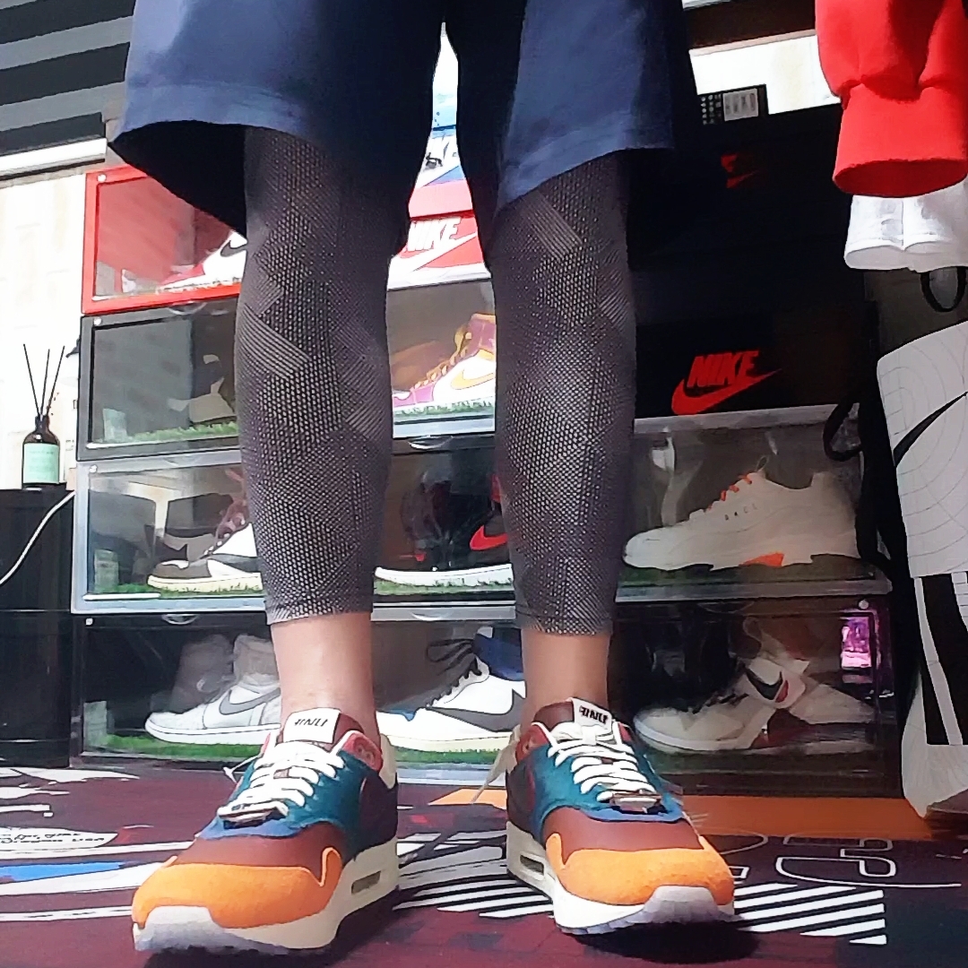 Nike x Kasina Air Max 1 SP Won-Ang Orange 착용 스타일 - 3