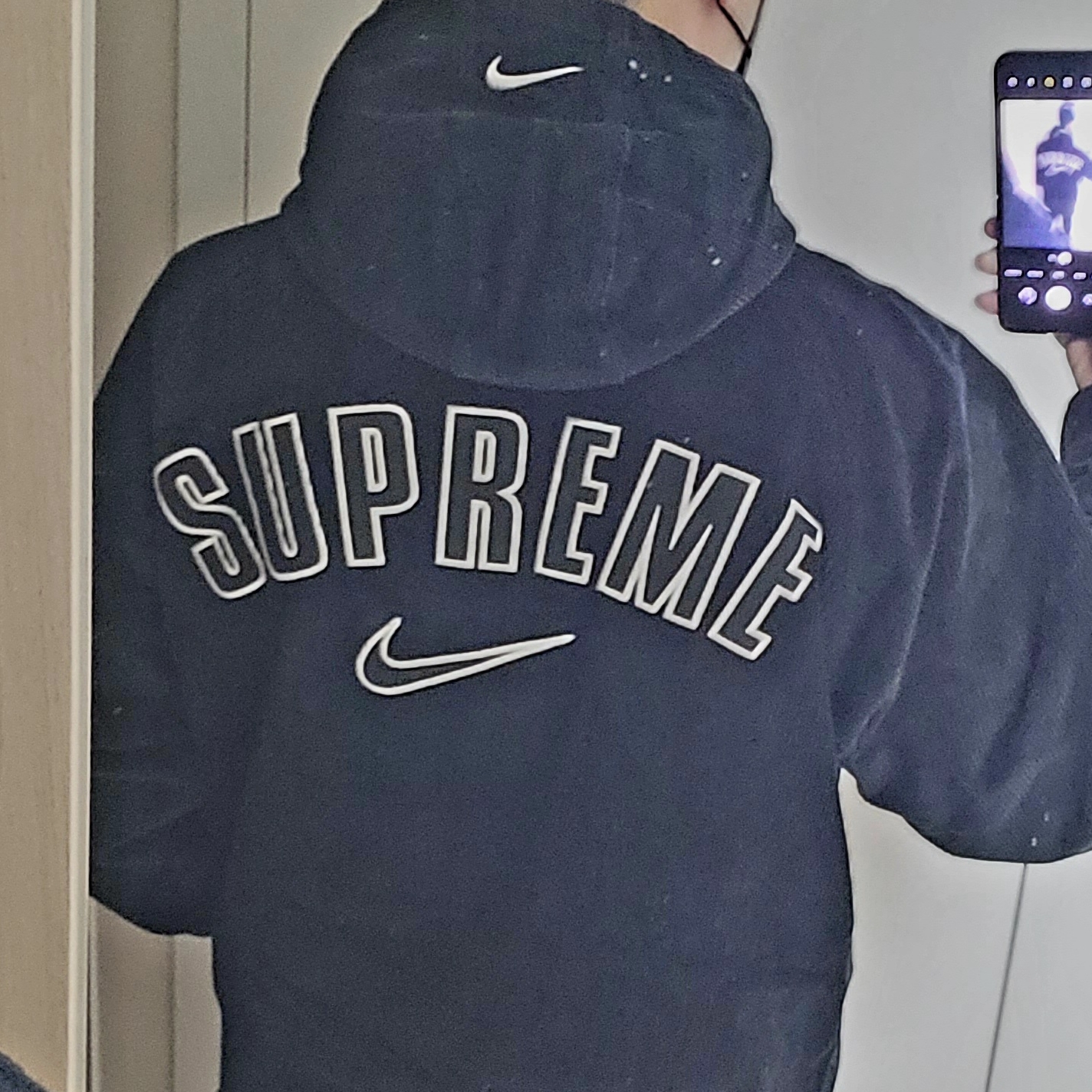 Supreme x Nike Arc Corduroy Hooded Jacket Black - 22SS, Supreme x Nike Arc Corduroy 6-Panel Black - 22SS 착용 스타일 - 5
