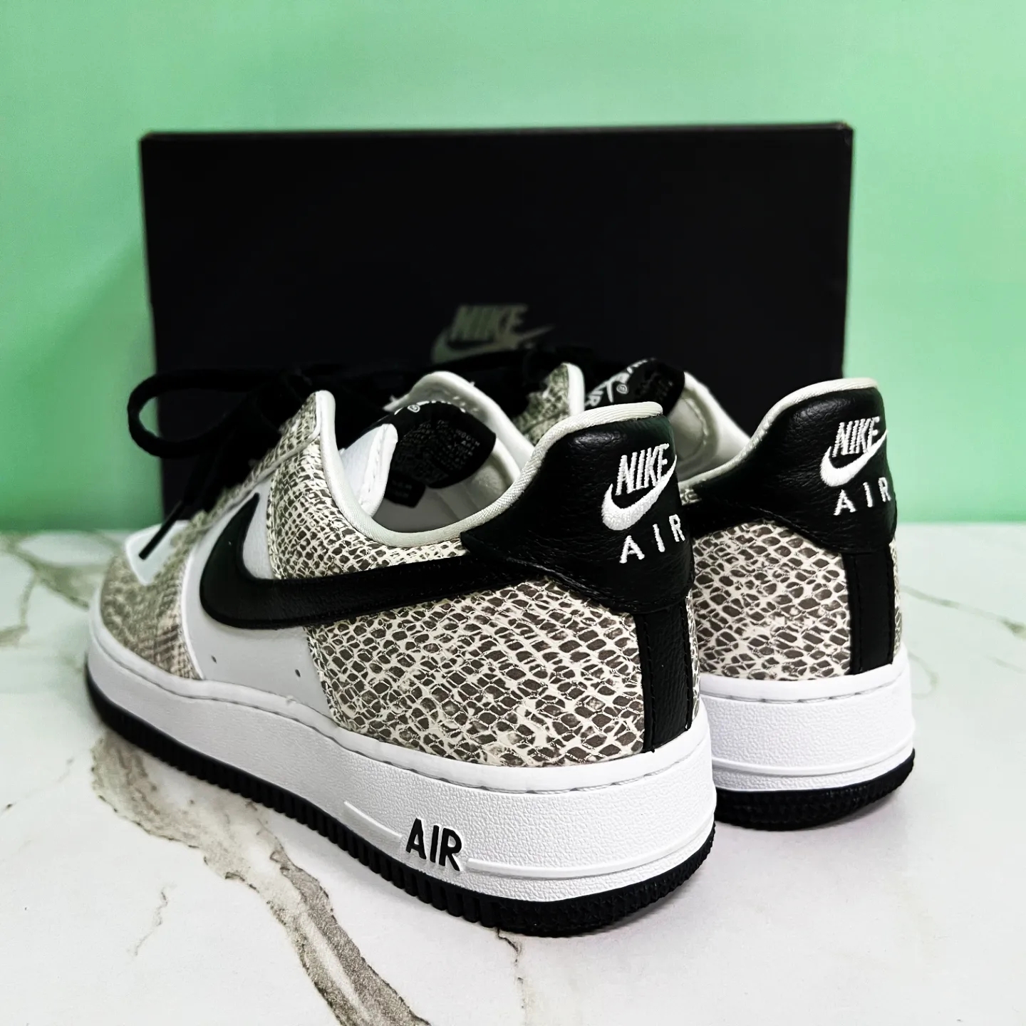 Nike Air Force 1 Low Retro Cocoa Snake 2018 착용 스타일 - 5