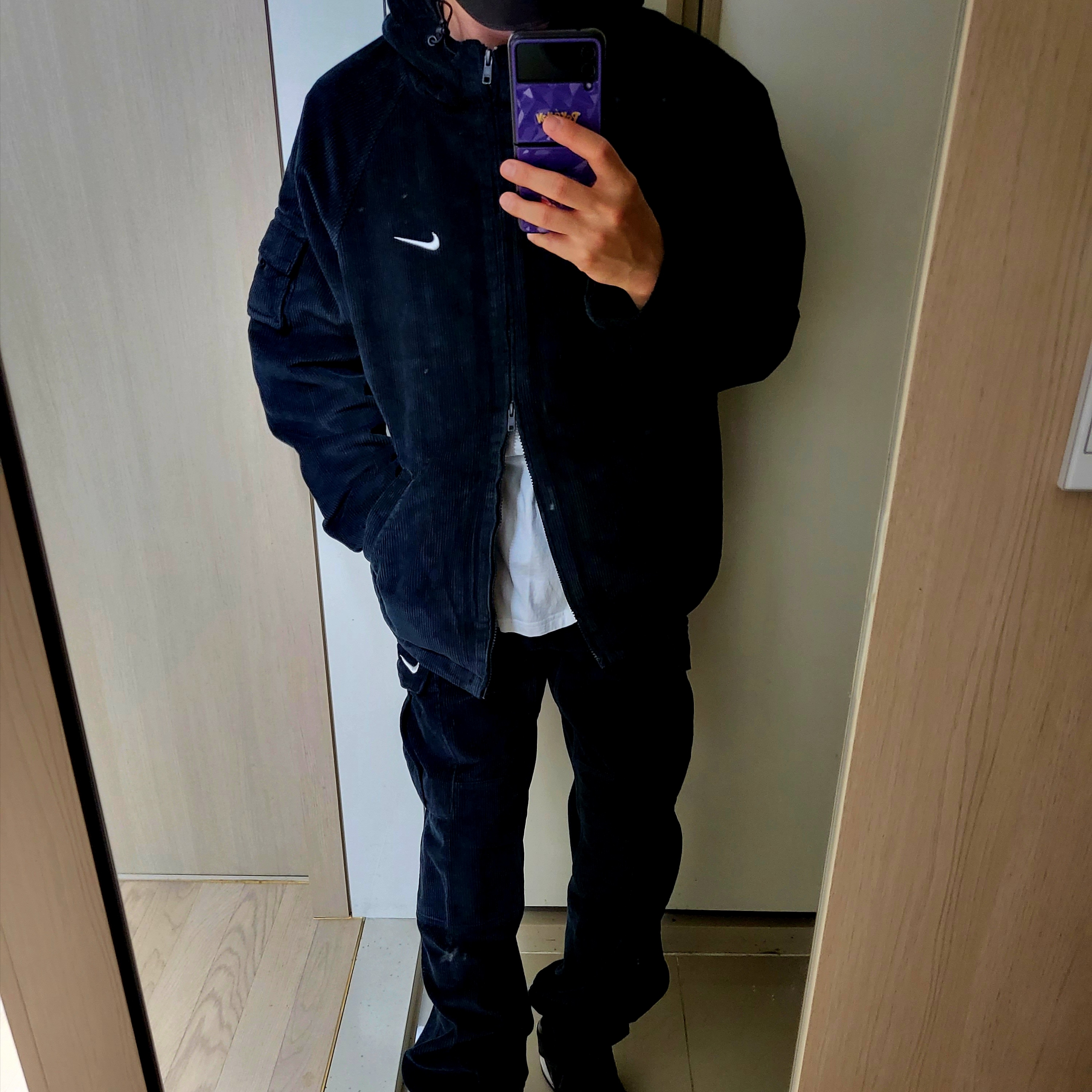 Supreme x Nike Arc Corduroy Hooded Jacket Black - 22SS, Supreme x Nike Arc Corduroy 6-Panel Black - 22SS 착용 스타일 - 3