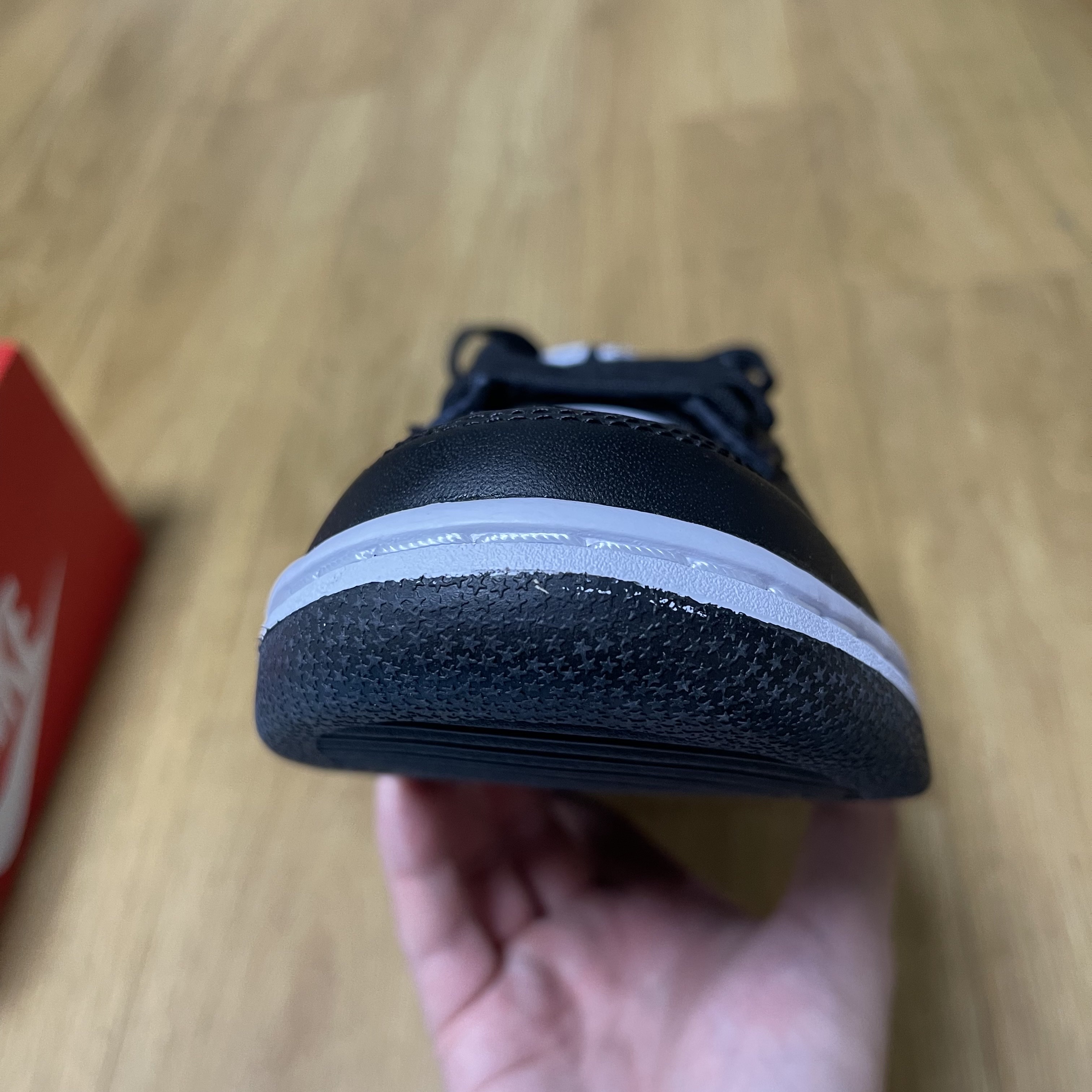 Nike Dunk Low Retro Black 착용 스타일 - 3