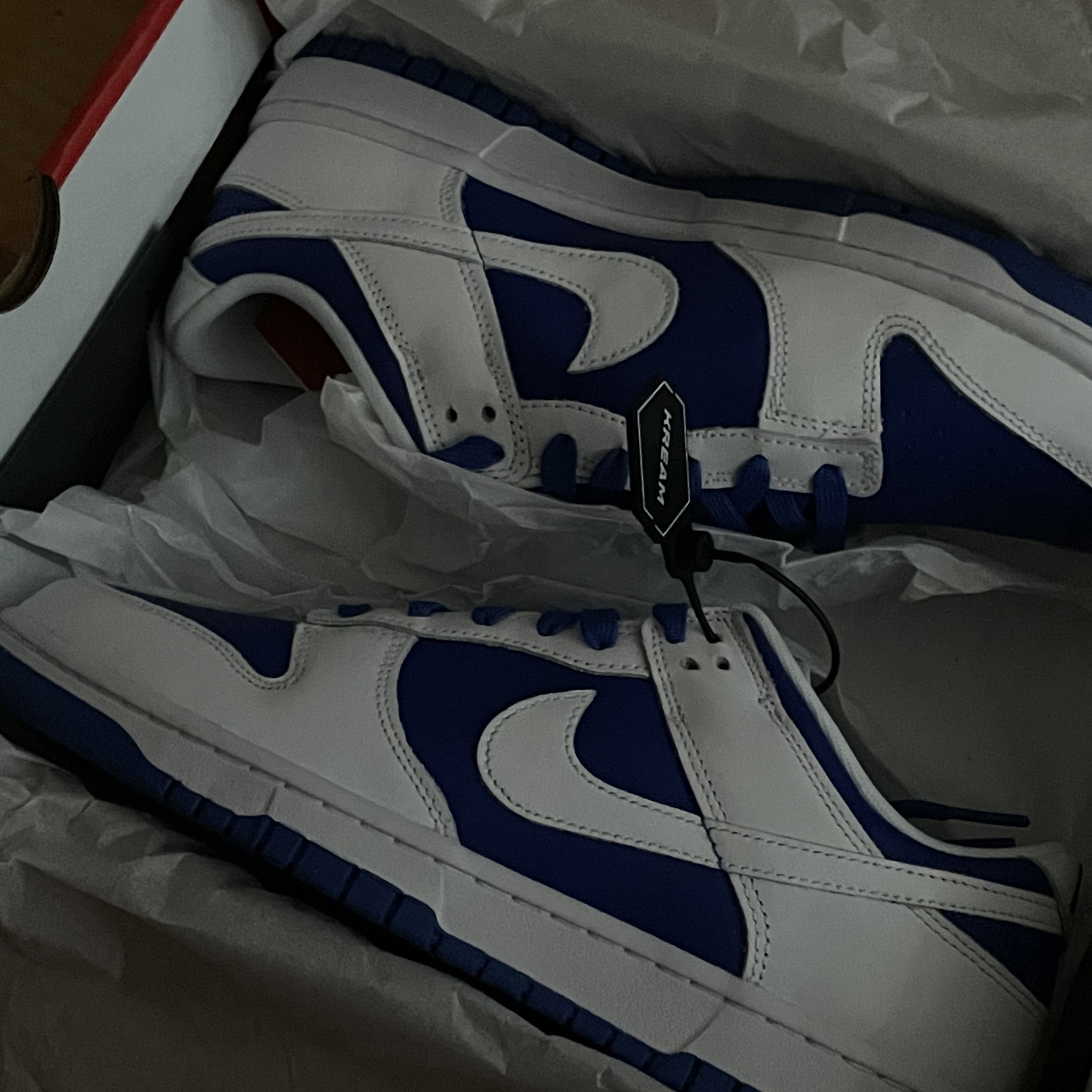 Nike Dunk Low Retro Racer Blue and White 착용 스타일 - 2