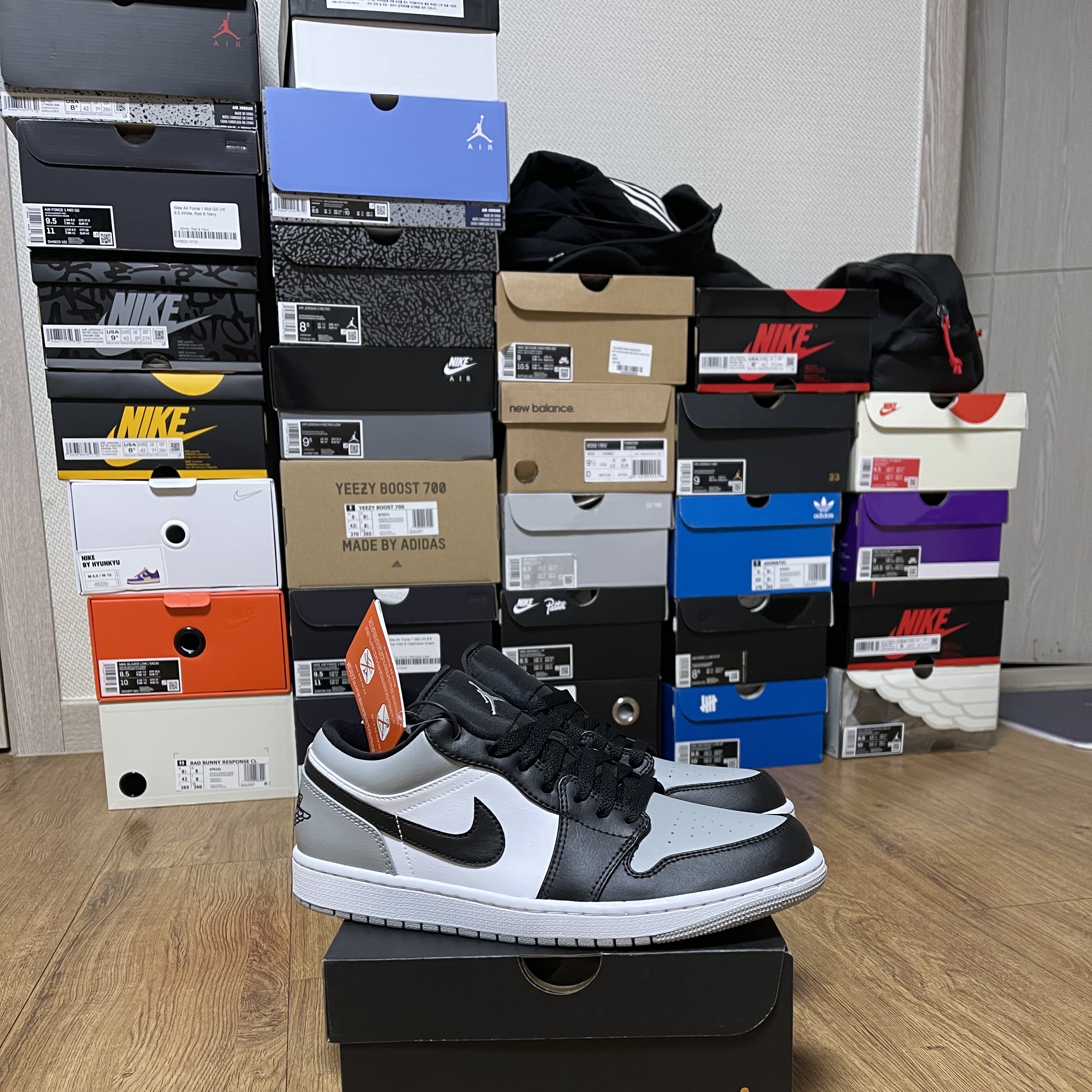 Jordan 1 Low Light Smoke Grey Black 착용 스타일