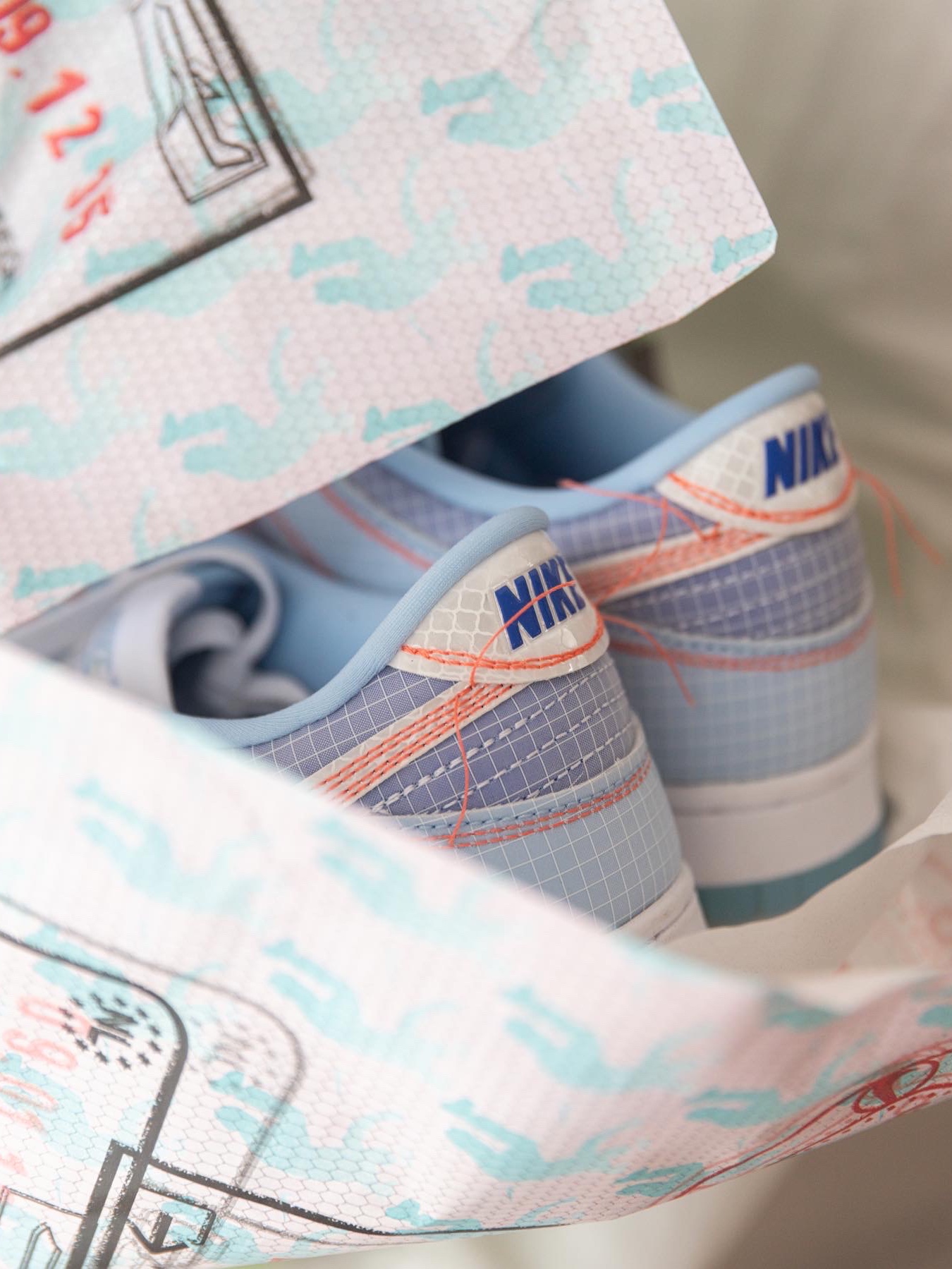 Nike x Union Dunk Low Passport Pack Argon 착용 스타일 - 2