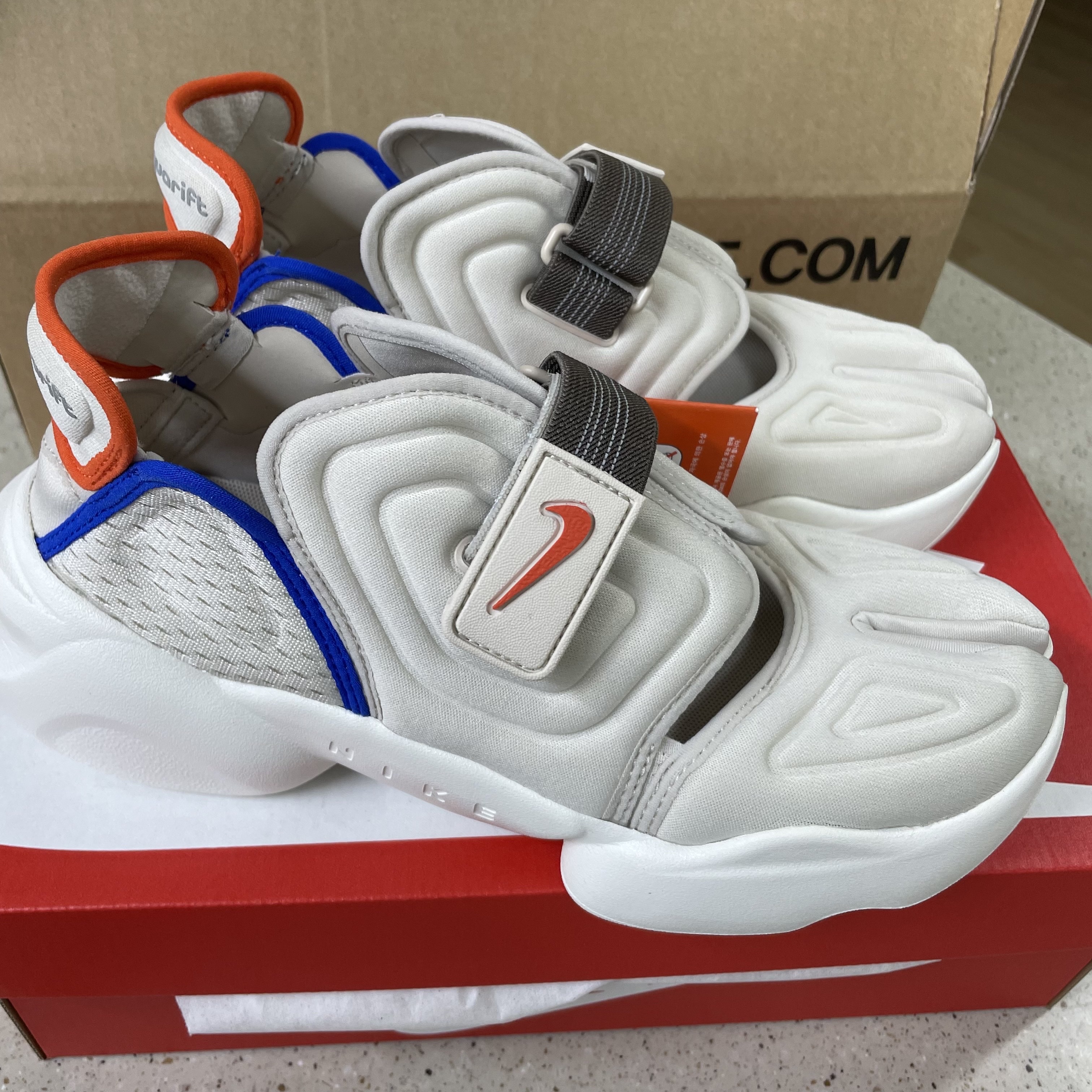 (W) Nike Aqua Rift PRM Light Orewood Brown 착용 스타일