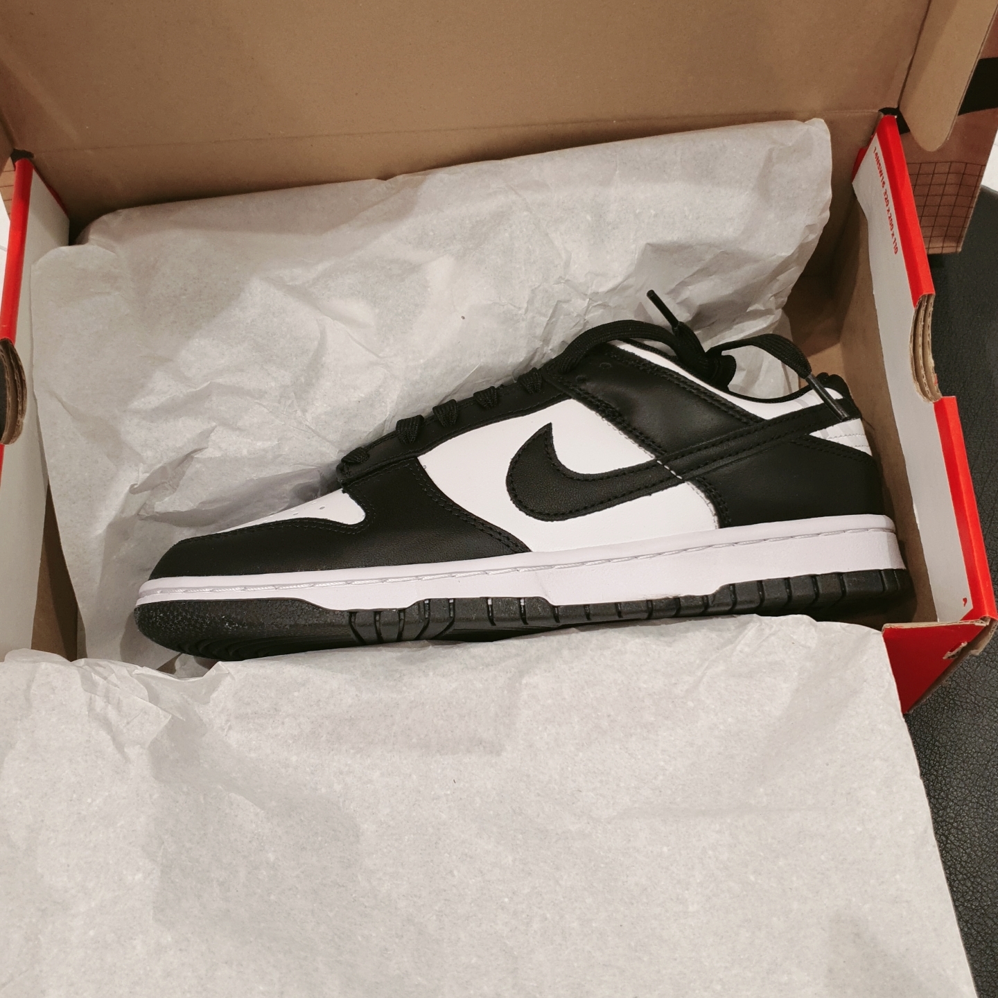 Nike Dunk Low Retro Black 착용 스타일 - 1