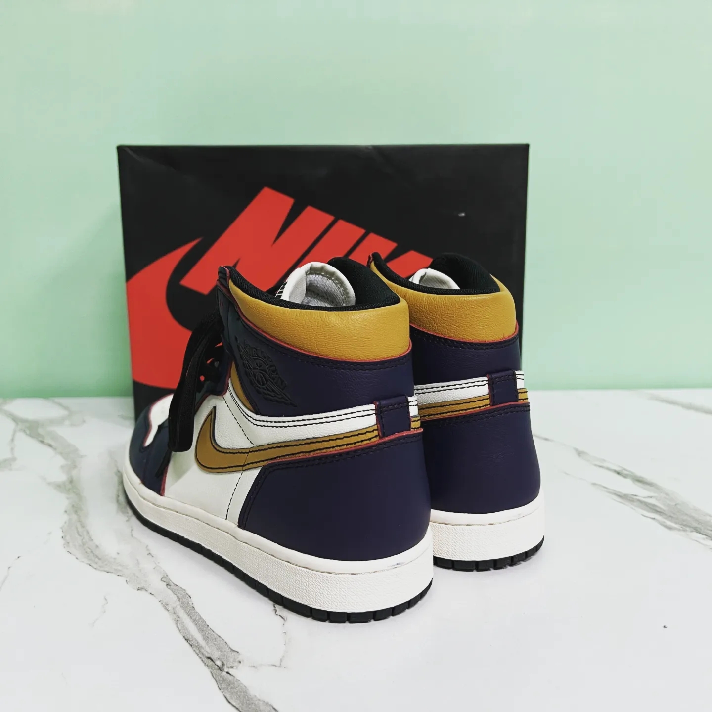 Jordan 1 Retro High OG Defiant SB LA to Chicago 착용 스타일 - 5