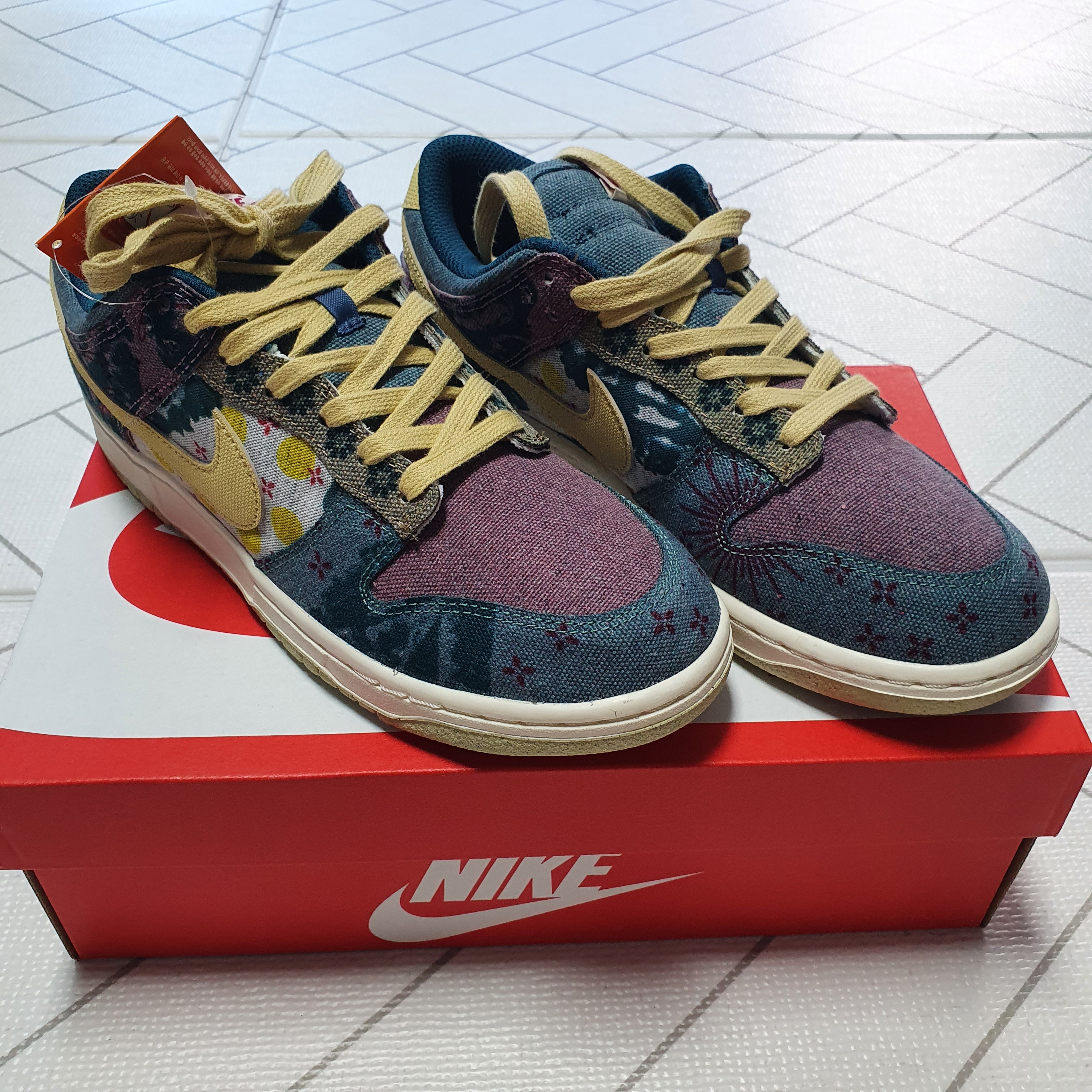 Nike Dunk Low SP Community Garden 착용 스타일