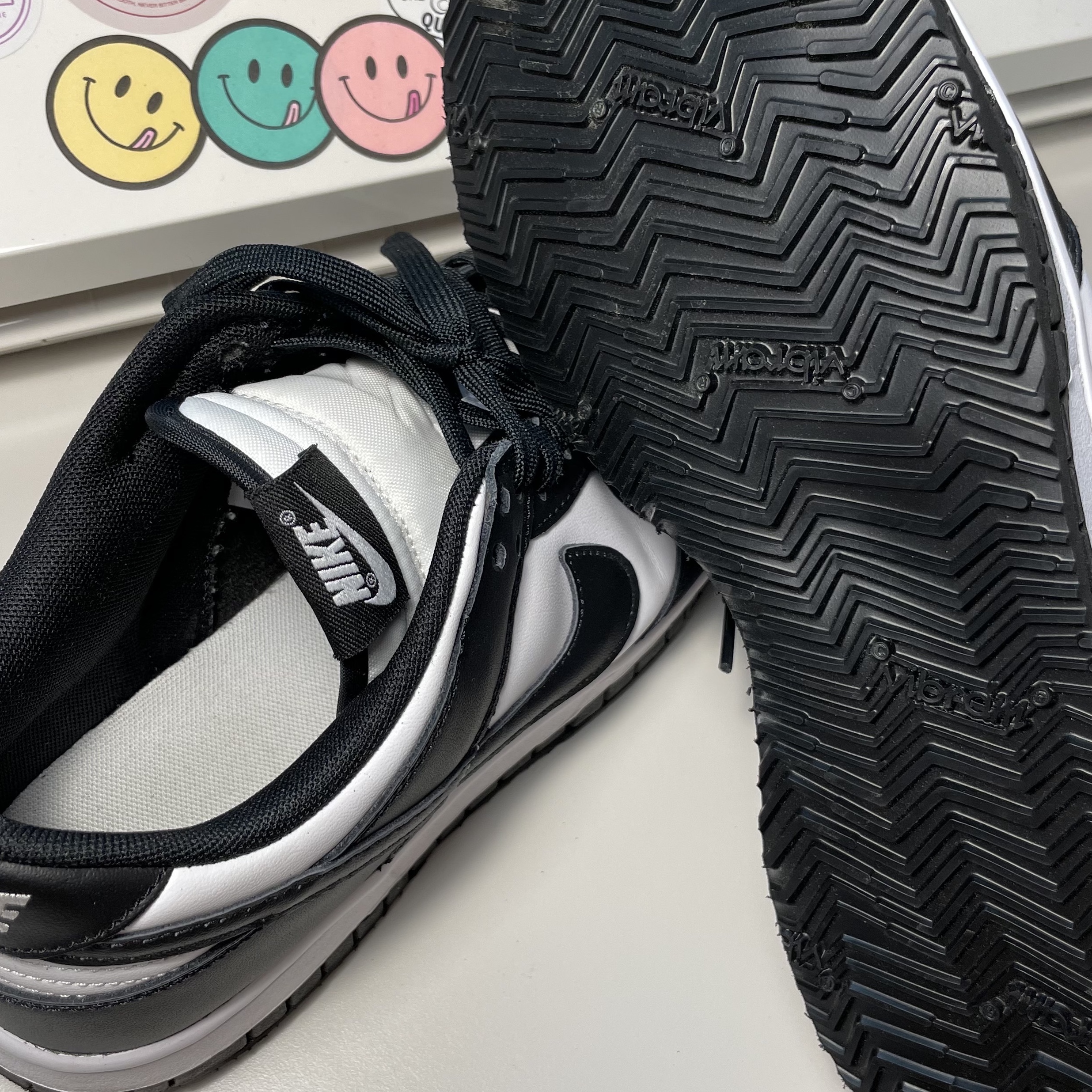 Nike Dunk Low Retro Black, (W) Nike Dunk Low Black 착용 스타일 - 1