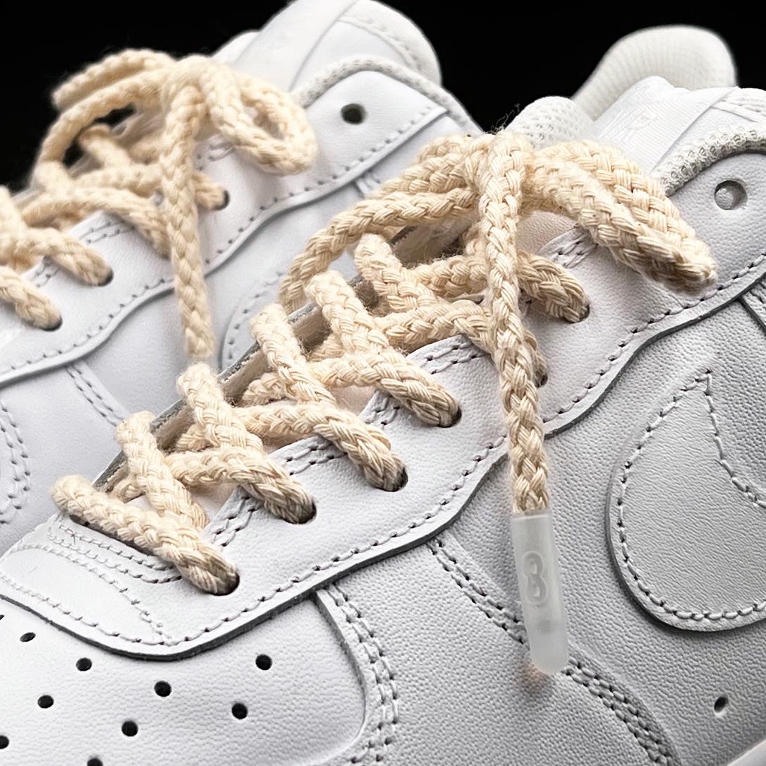Nike Air Force 1 '07 Low White, (W) Nike Air Force 1 '07 Low White 착용 스타일 - 2