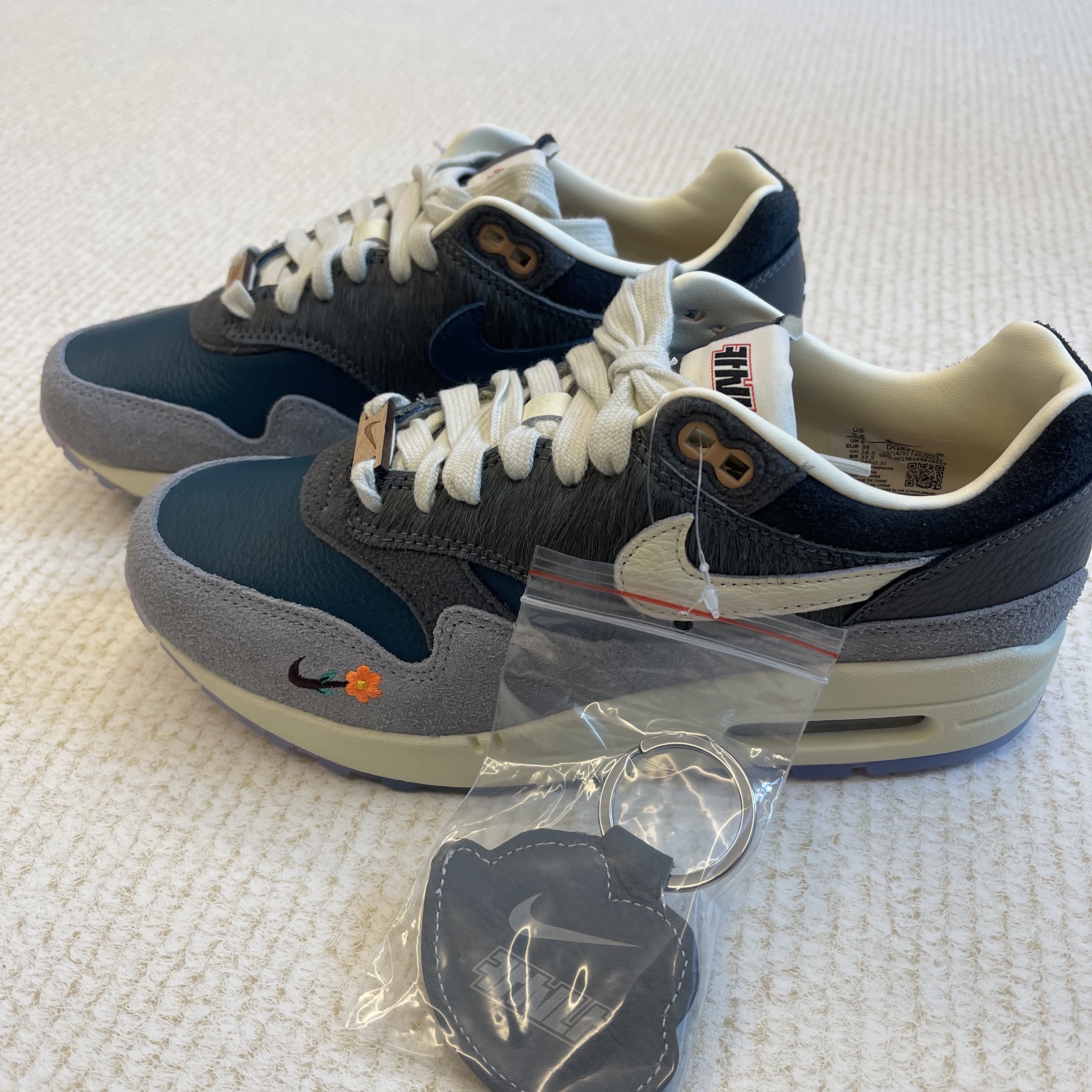Nike x Kasina Air Max 1 SP Won-Ang Particle Grey 착용 스타일