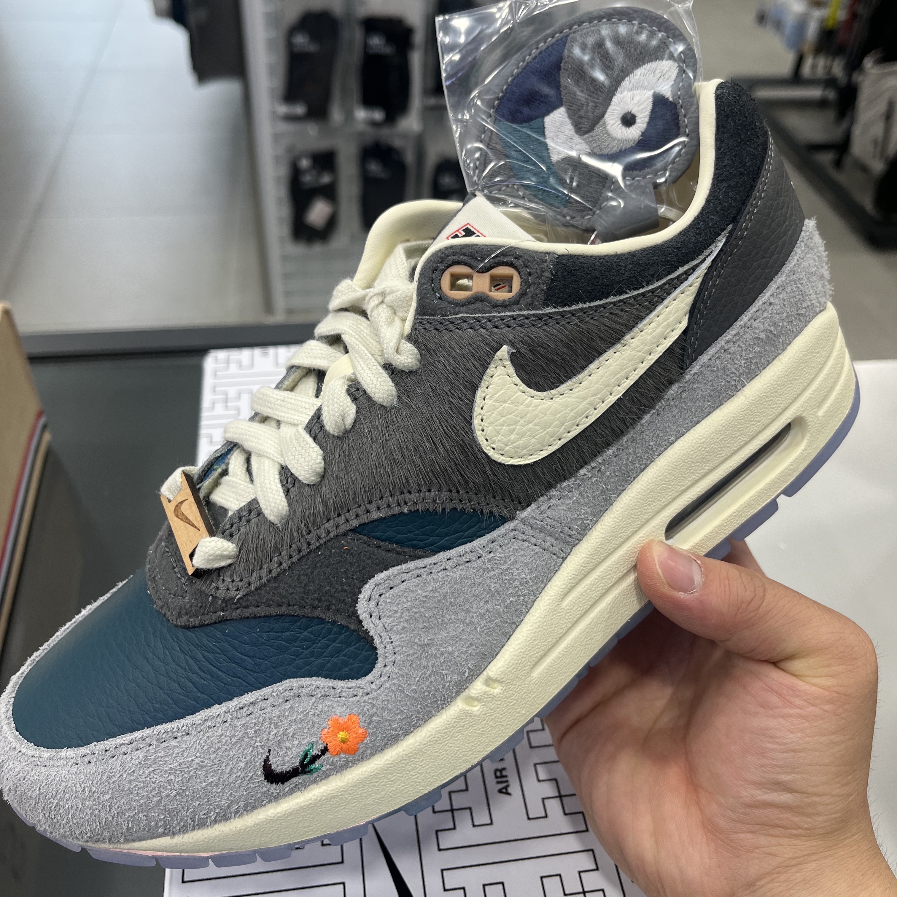 Nike x Kasina Air Max 1 SP Won-Ang Particle Grey 착용 스타일