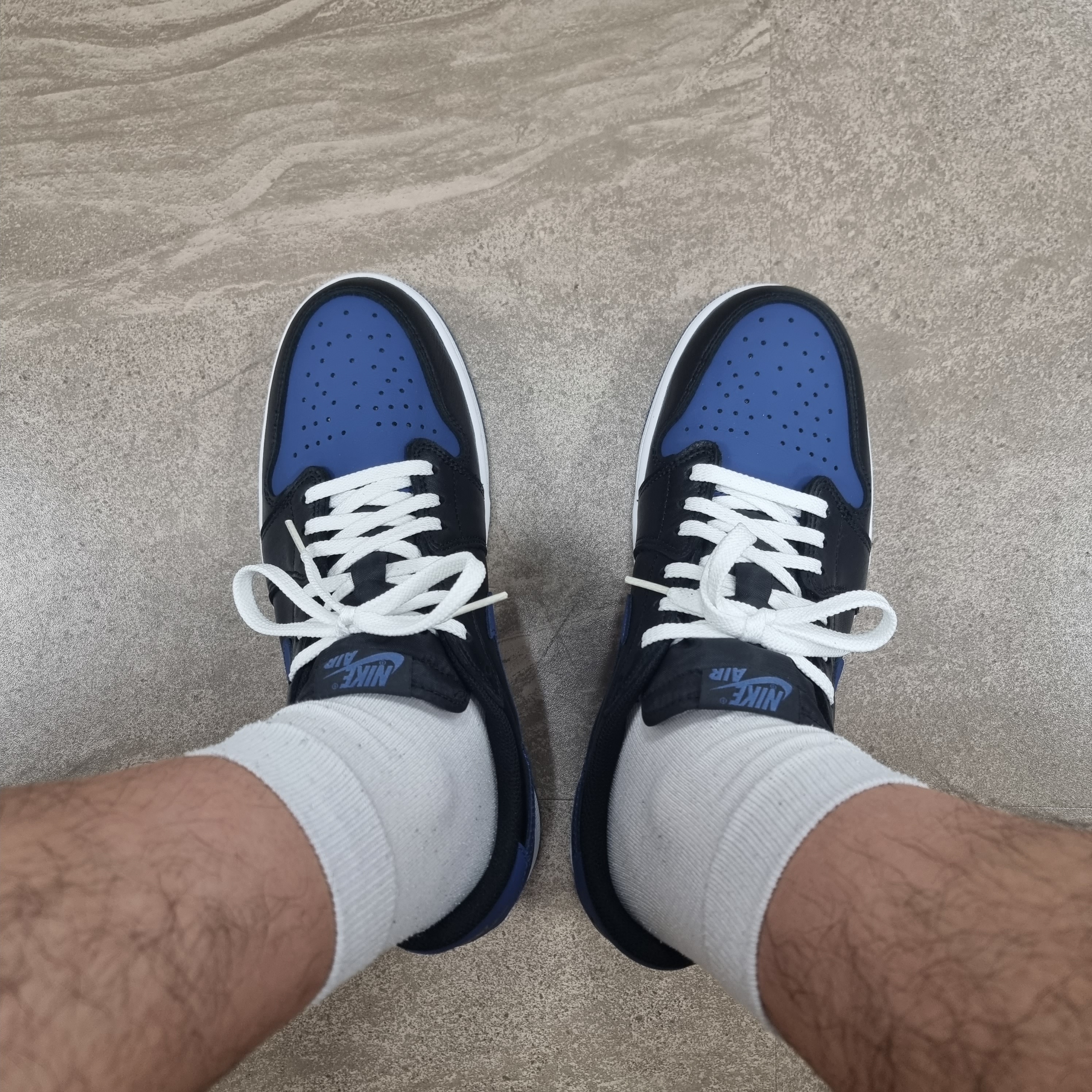 Jordan 1 Retro Low OG Mystic Navy 착용 스타일