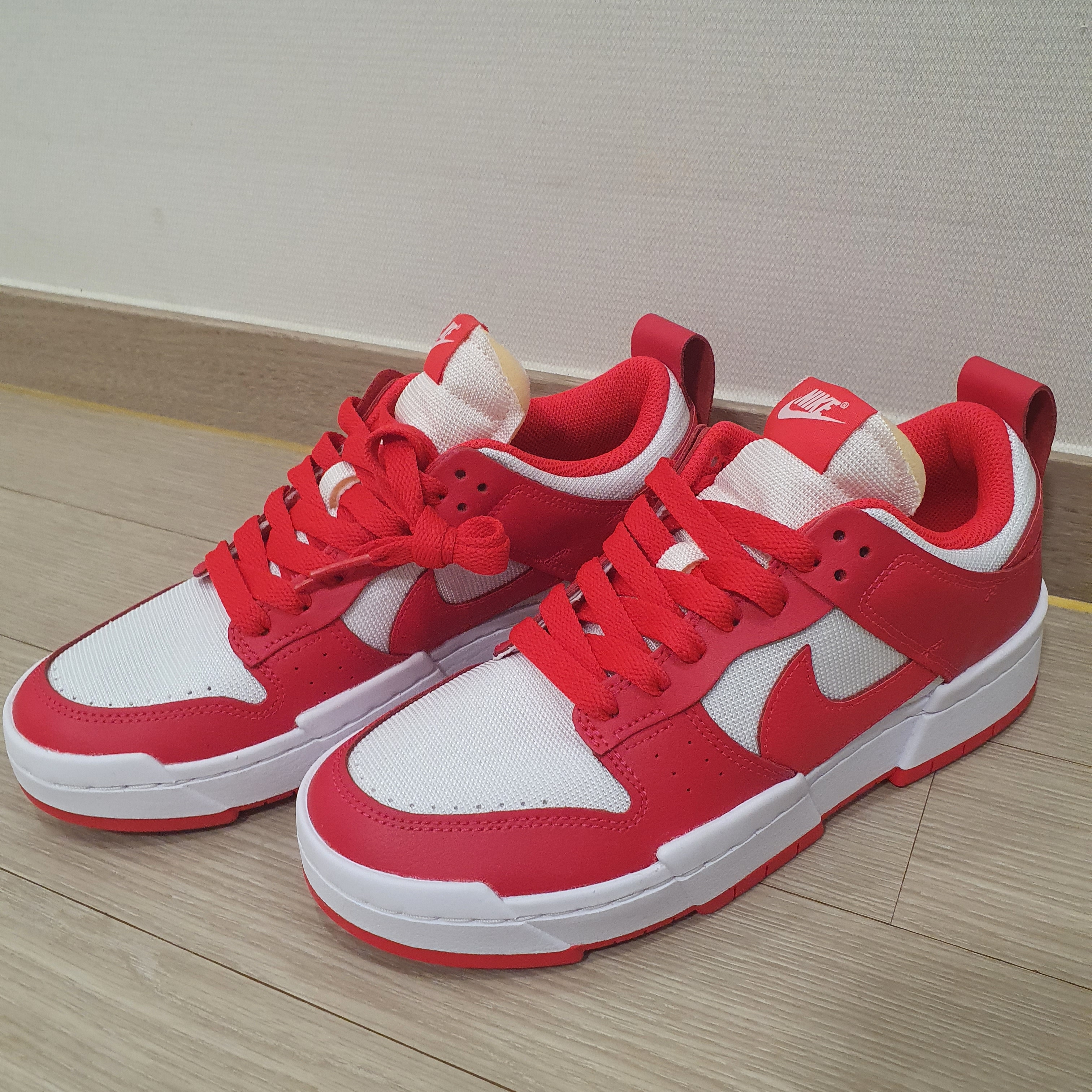 (W) Nike Dunk Low Disrupt Siren Red 착용 스타일