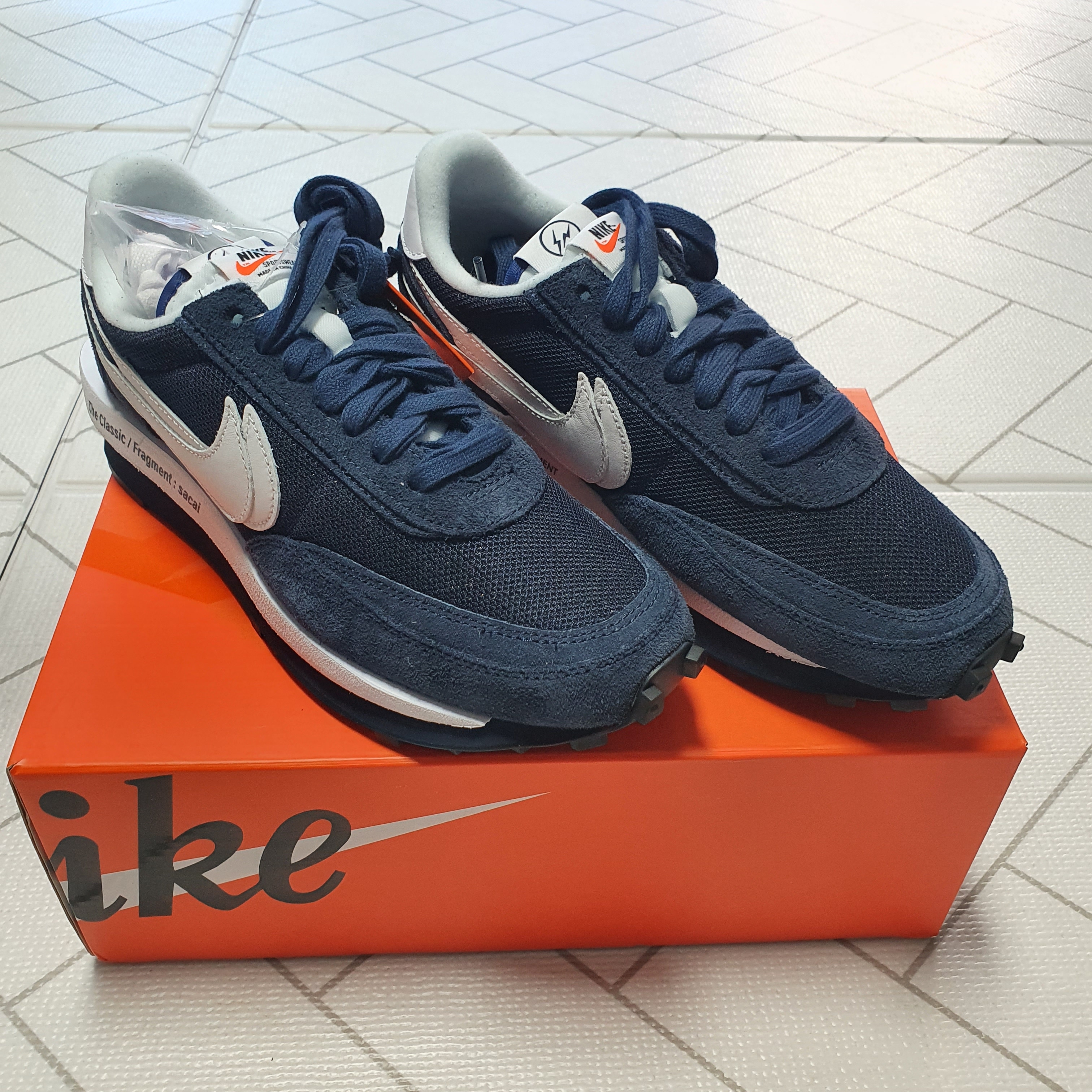 Nike x Sacai x Fragment LDWaffle Blackened Blue 착용 스타일