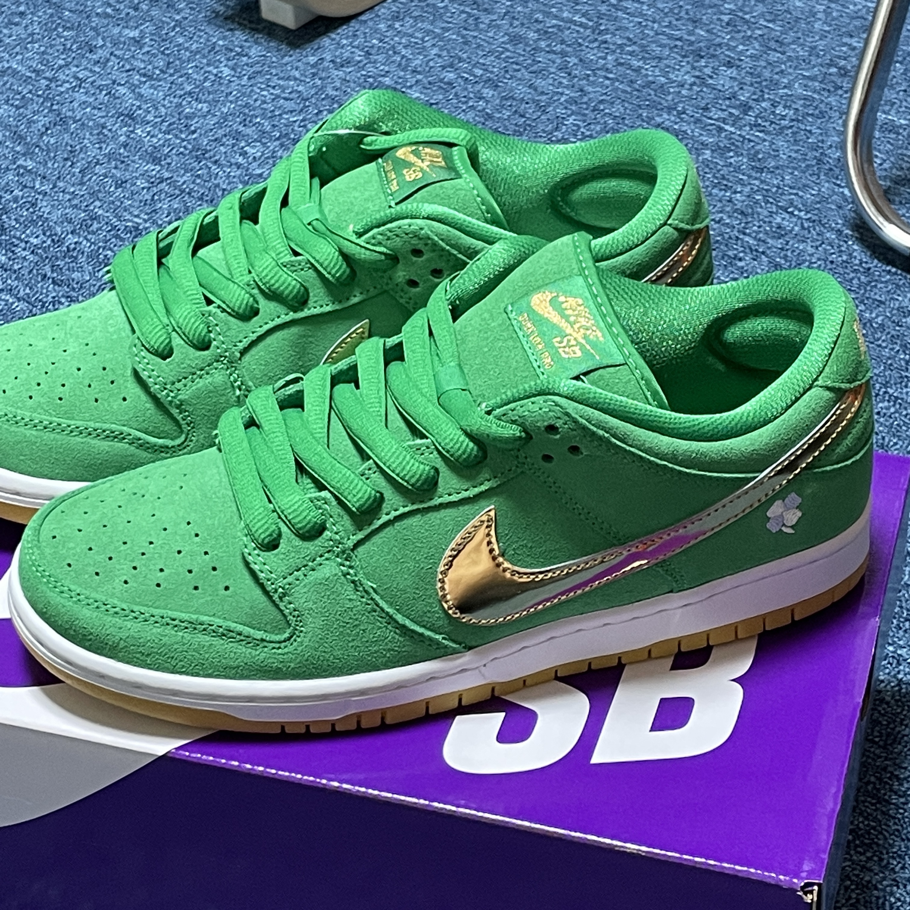 Nike SB Dunk Low Pro Shamrock 착용 스타일