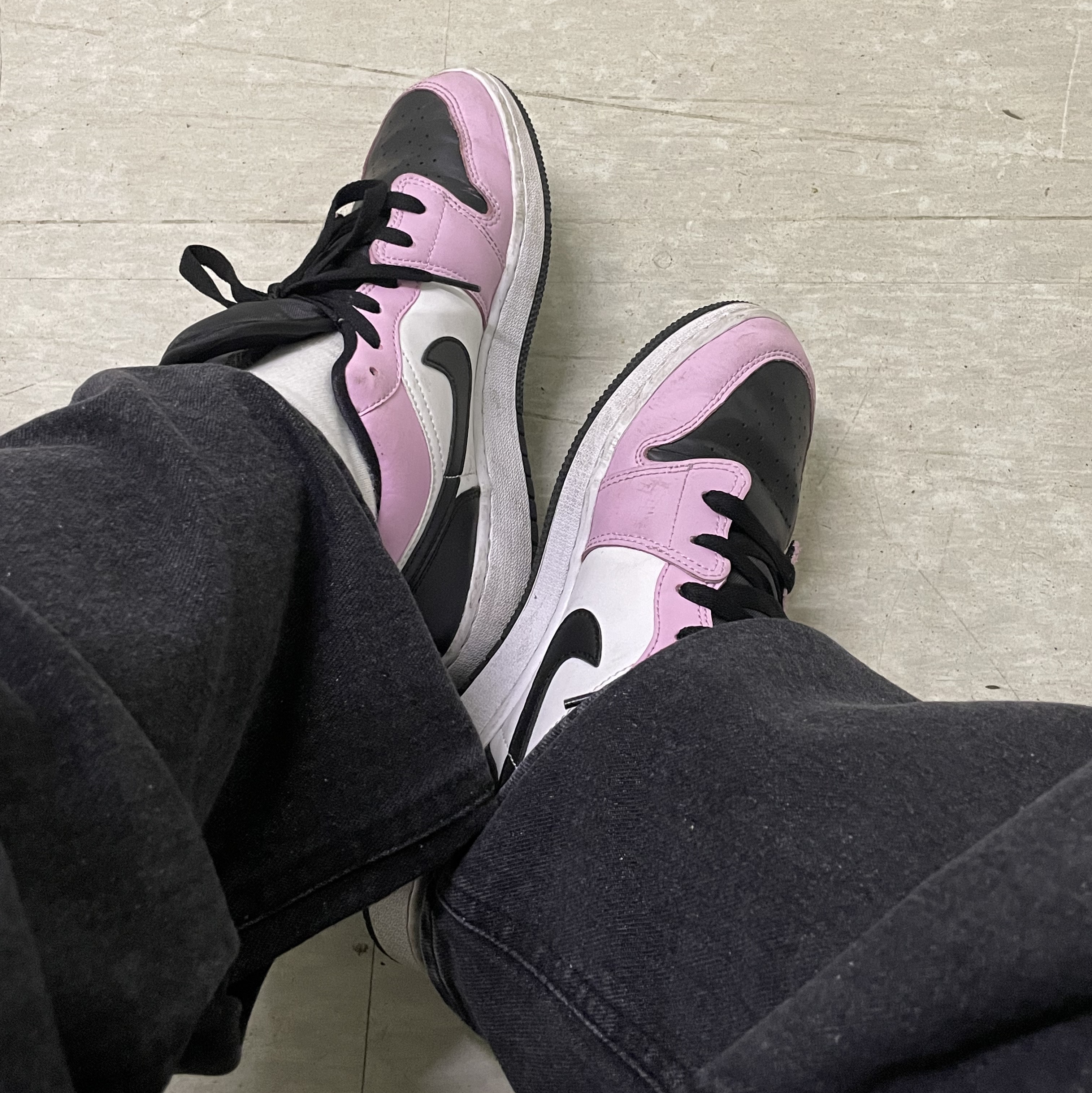 (GS) Jordan 1 Low Light Arctic Pink 착용 스타일
